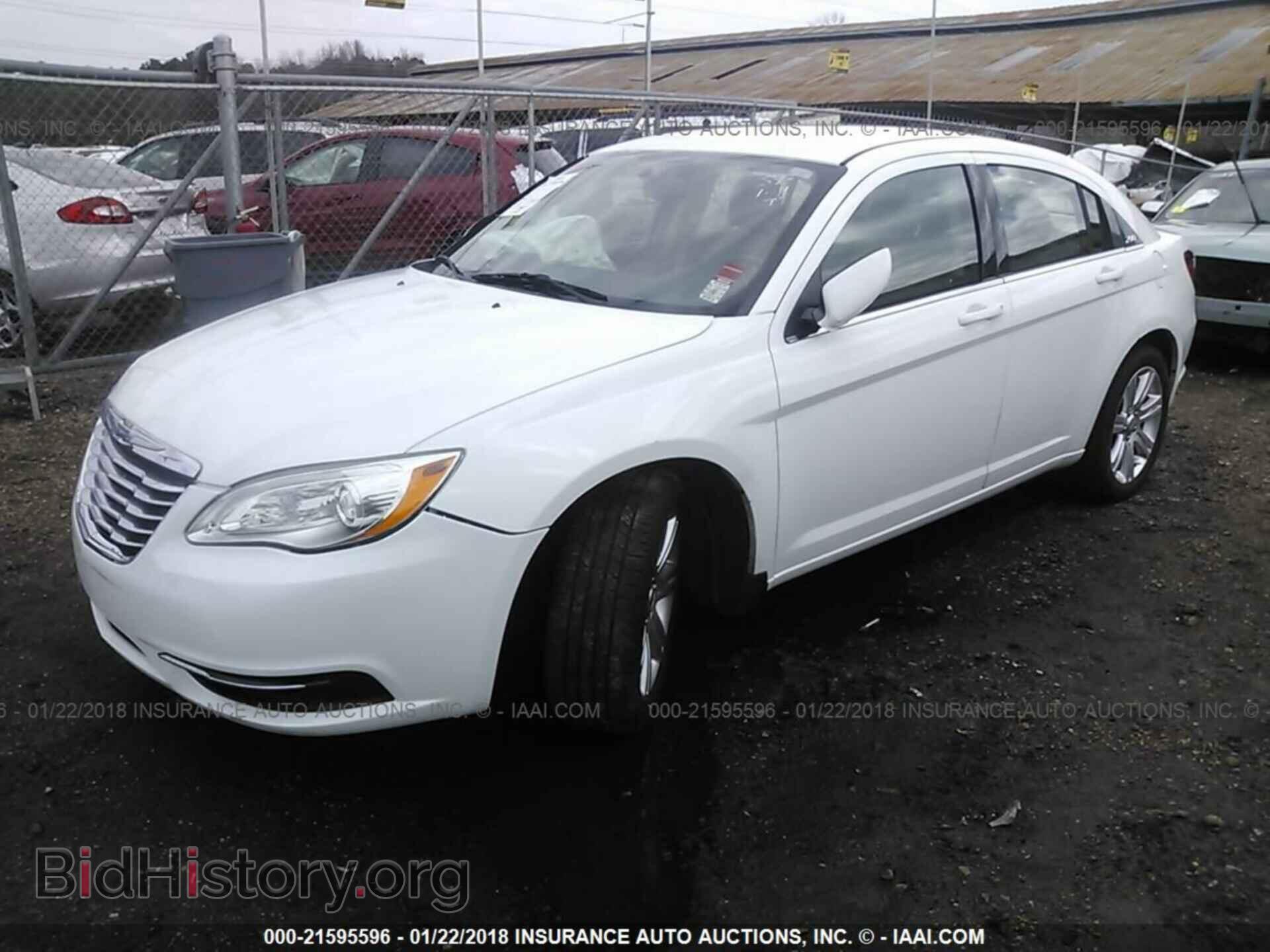 2012 Chrysler 200 - VIN: 1C3CCBBB1CN211508 - Photo 2