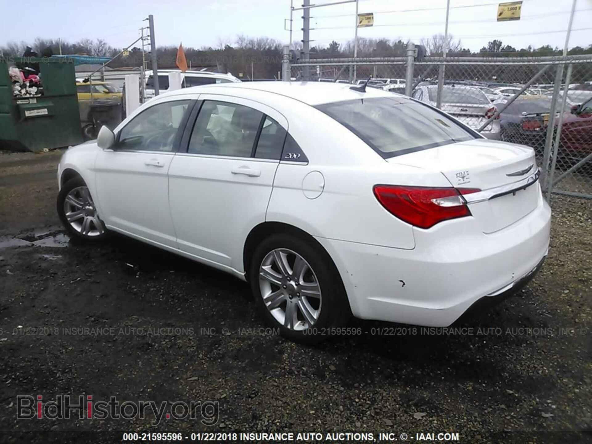 2012 Chrysler 200 - VIN: 1C3CCBBB1CN211508 - Photo 3
