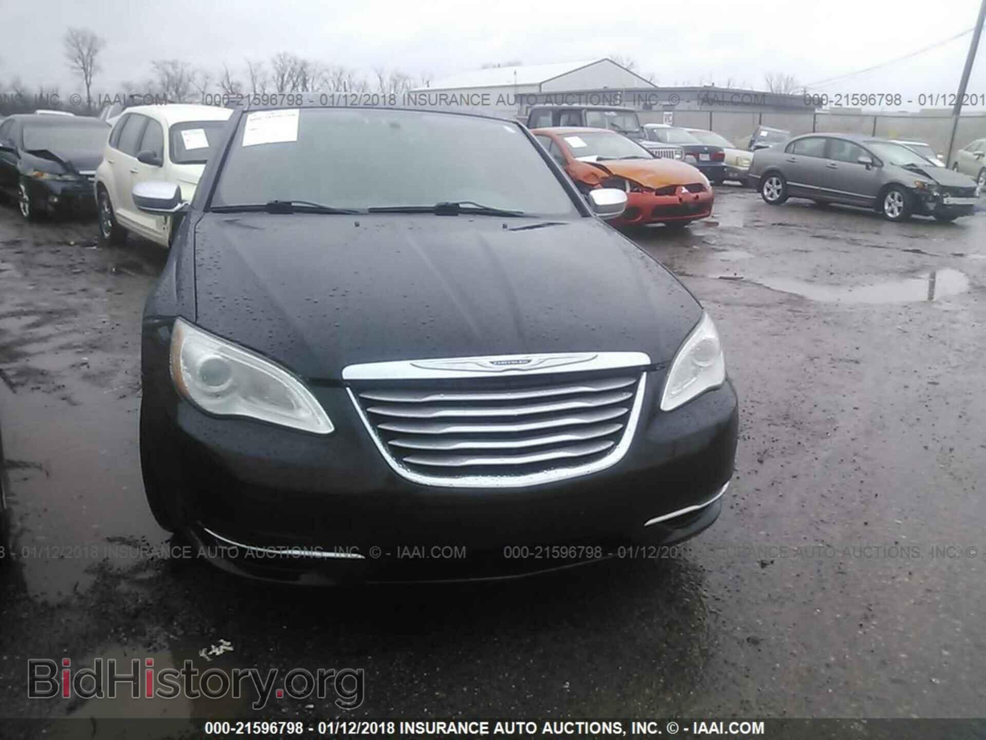 2013 Chrysler 200 - VIN: 1C3CCBCG6DN521116 - Photo 6