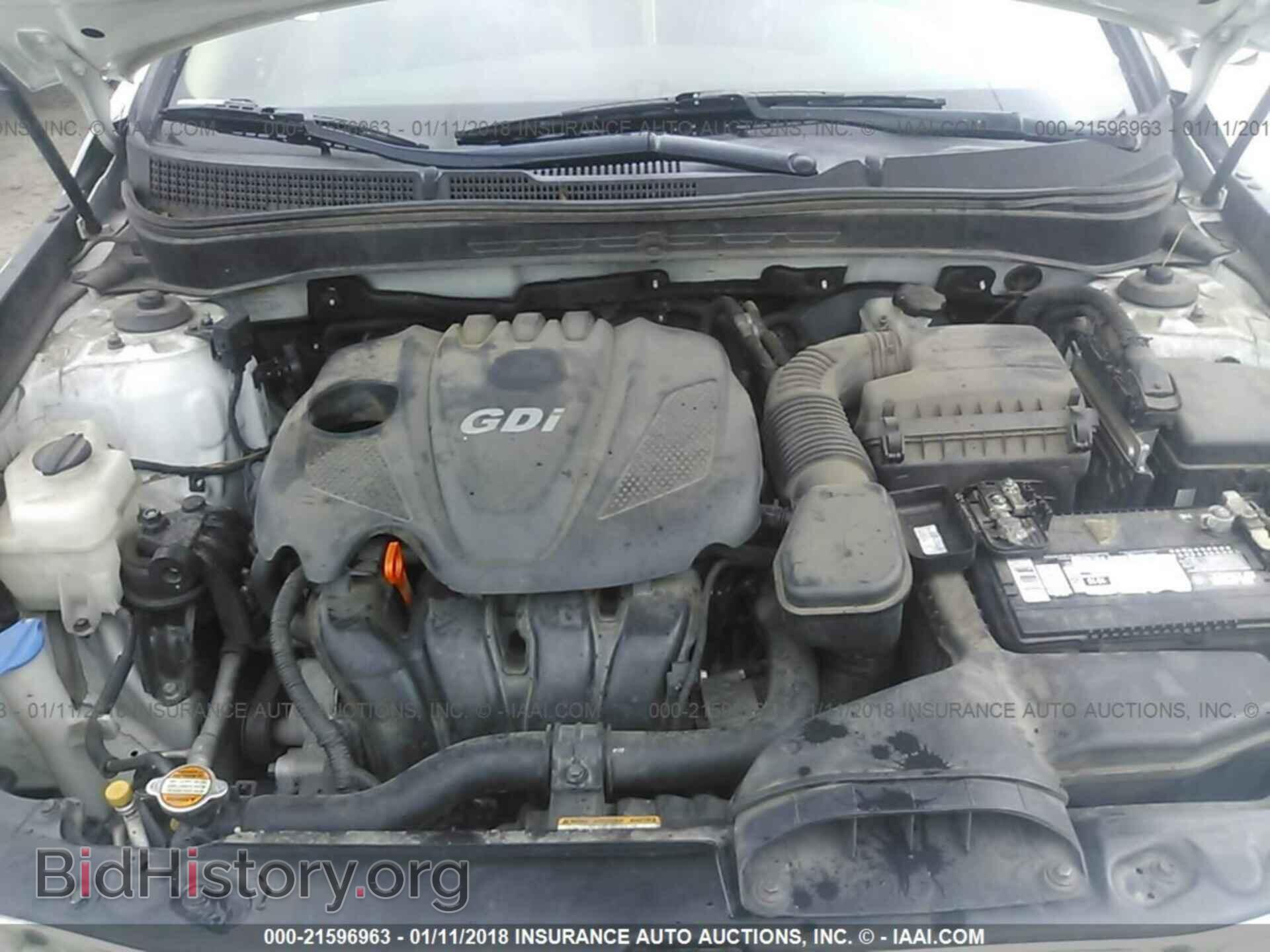 2012 Hyundai Sonata - VIN: 5NPEB4AC8CH412559 - Фото 10