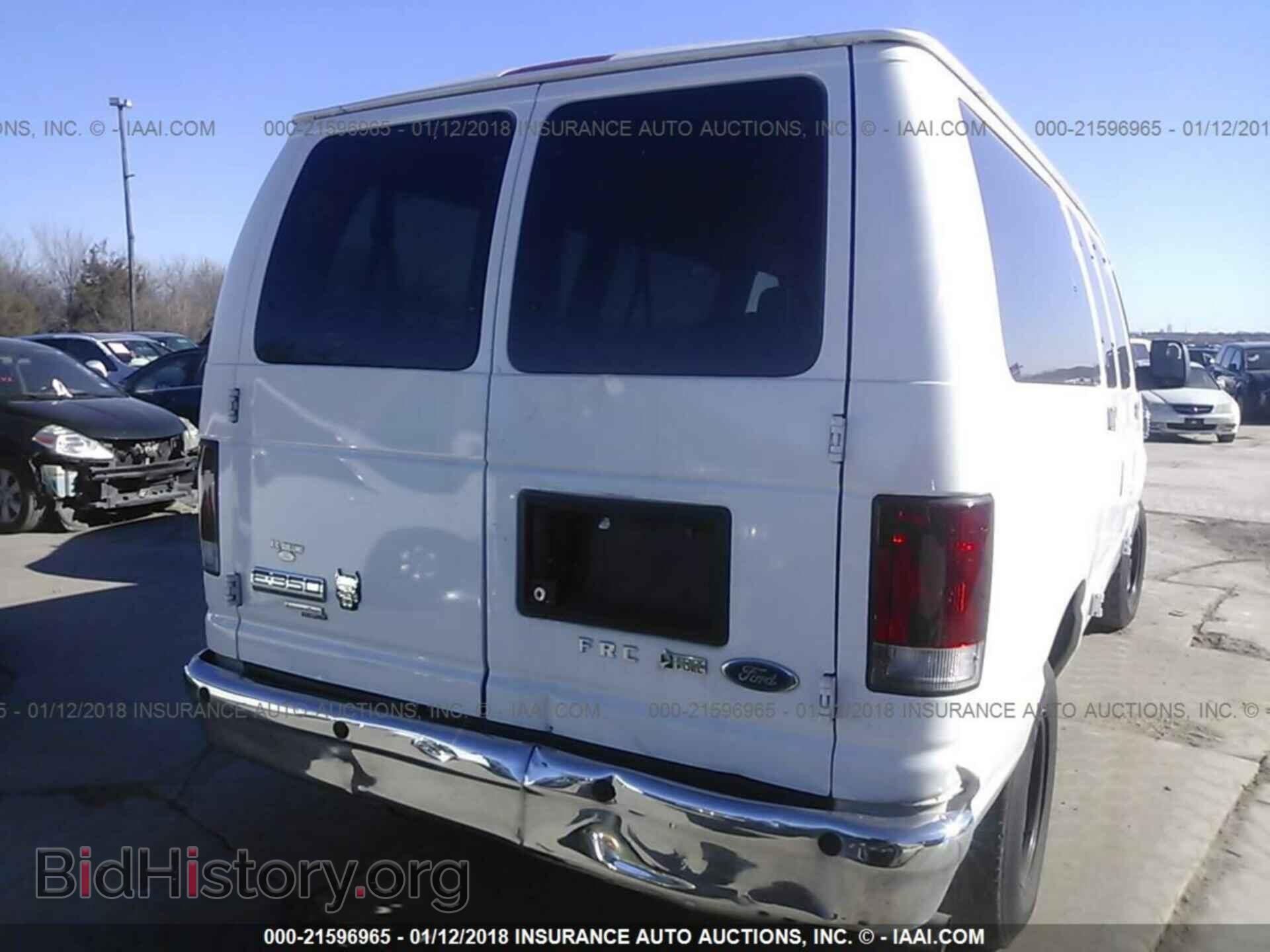 2011 Ford Econoline - VIN: 1FBNE3BL8BDB02811 - Photo 4
