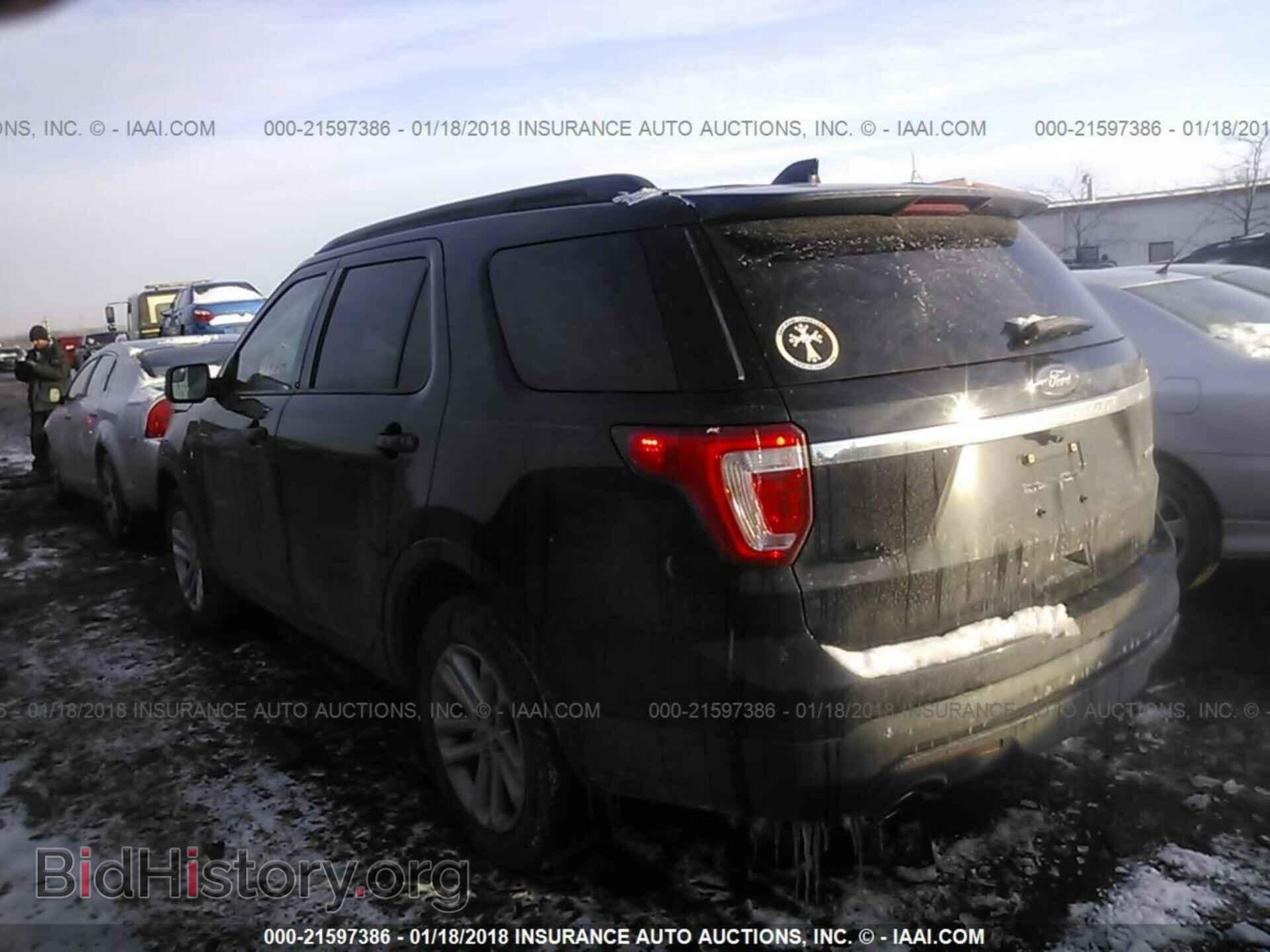 2016 Ford Explorer - VIN: 1FM5K7B88GGA69866 - Photo 3