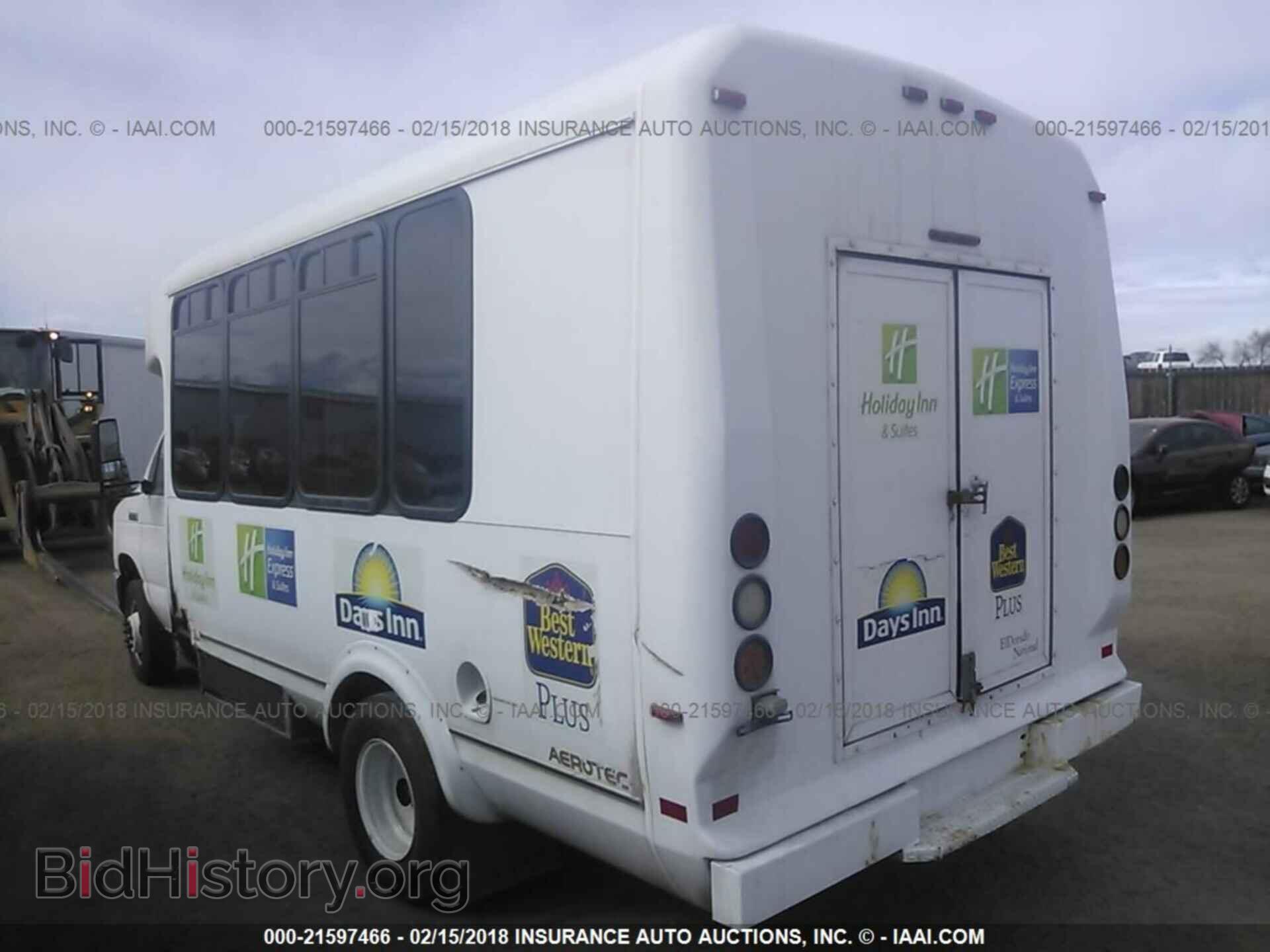 2012 Ford Econoline - VIN: 1FDFE4FS5CDB04715 - Photo 3