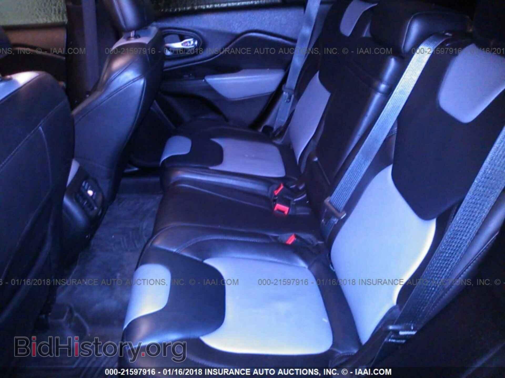 2014 Jeep Cherokee - VIN: 1C4PJLDB9EW283334 - Фото 8
