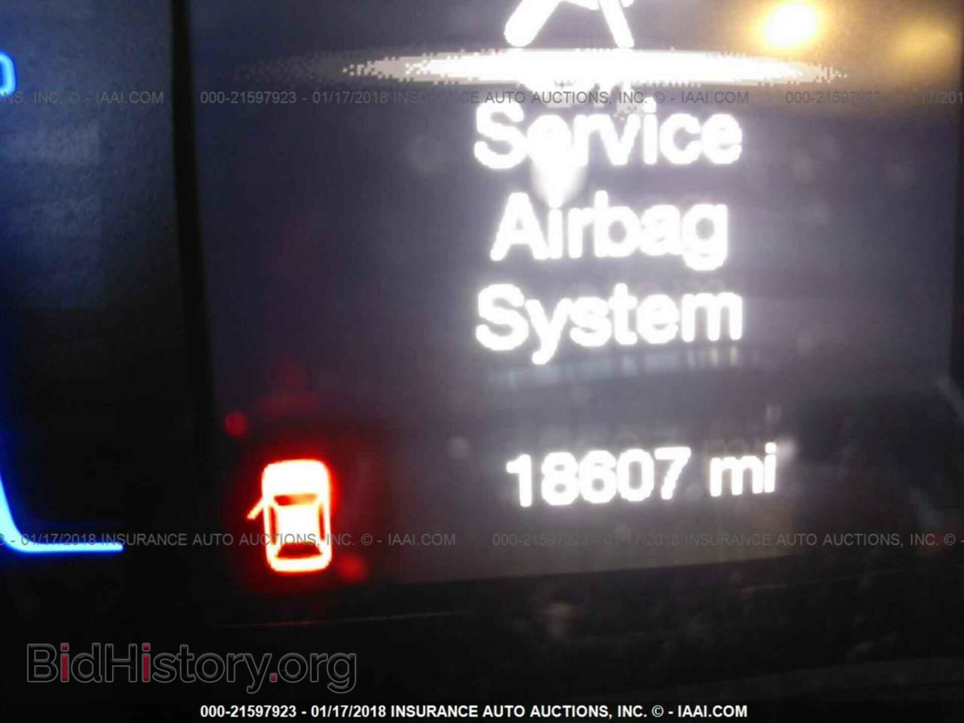 2016 Chrysler 200 - VIN: 1C3CCCAB0GN142307 - Photo 7