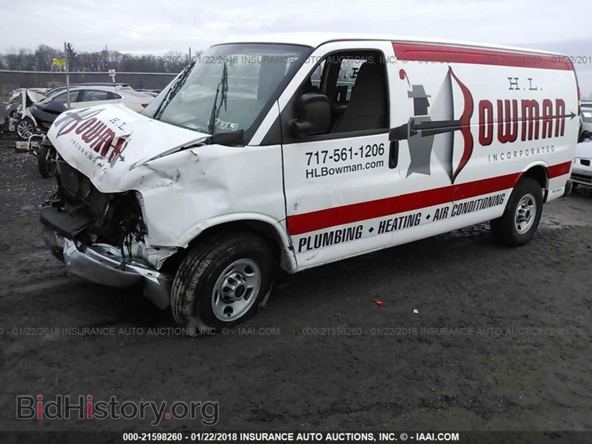 2015 Gmc Savana - VIN: 1GTW7FCF7F1907064 - Фото 2
