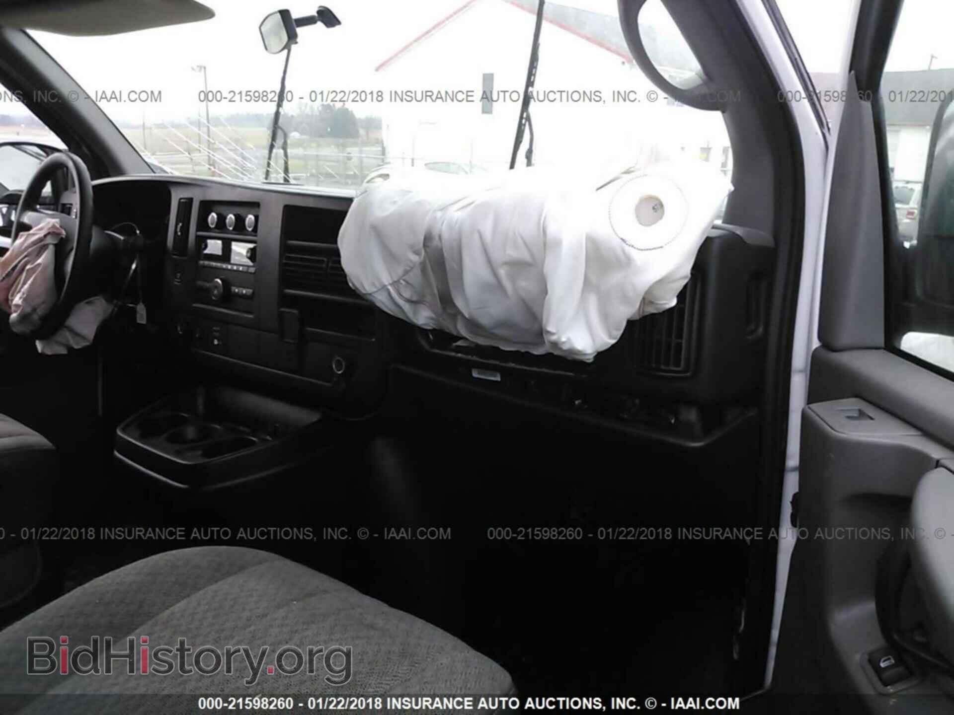 2015 Gmc Savana - VIN: 1GTW7FCF7F1907064 - Фото 5