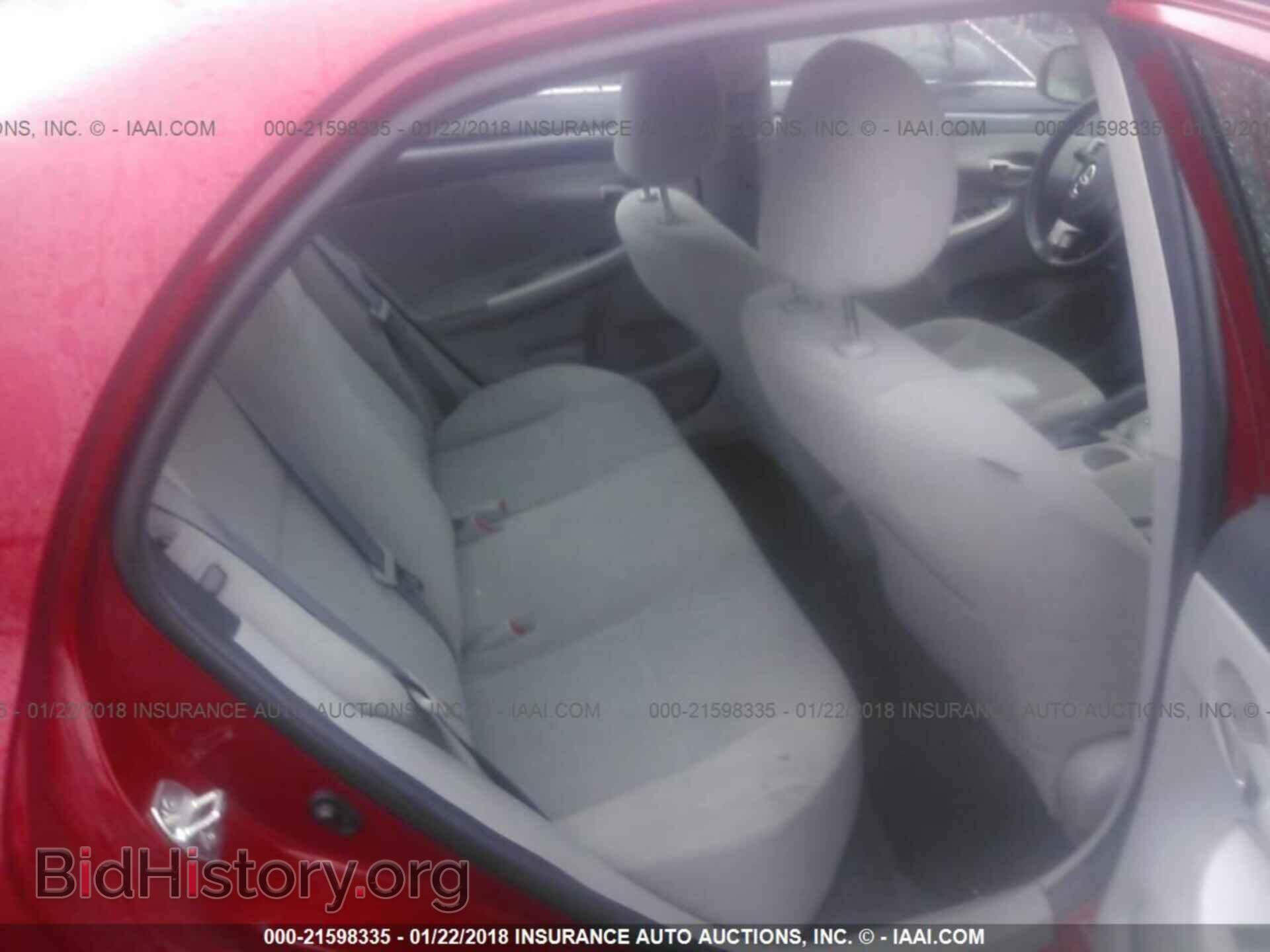 2012 Toyota Corolla - VIN: 2T1BU4EEXCC831024 - Photo 8