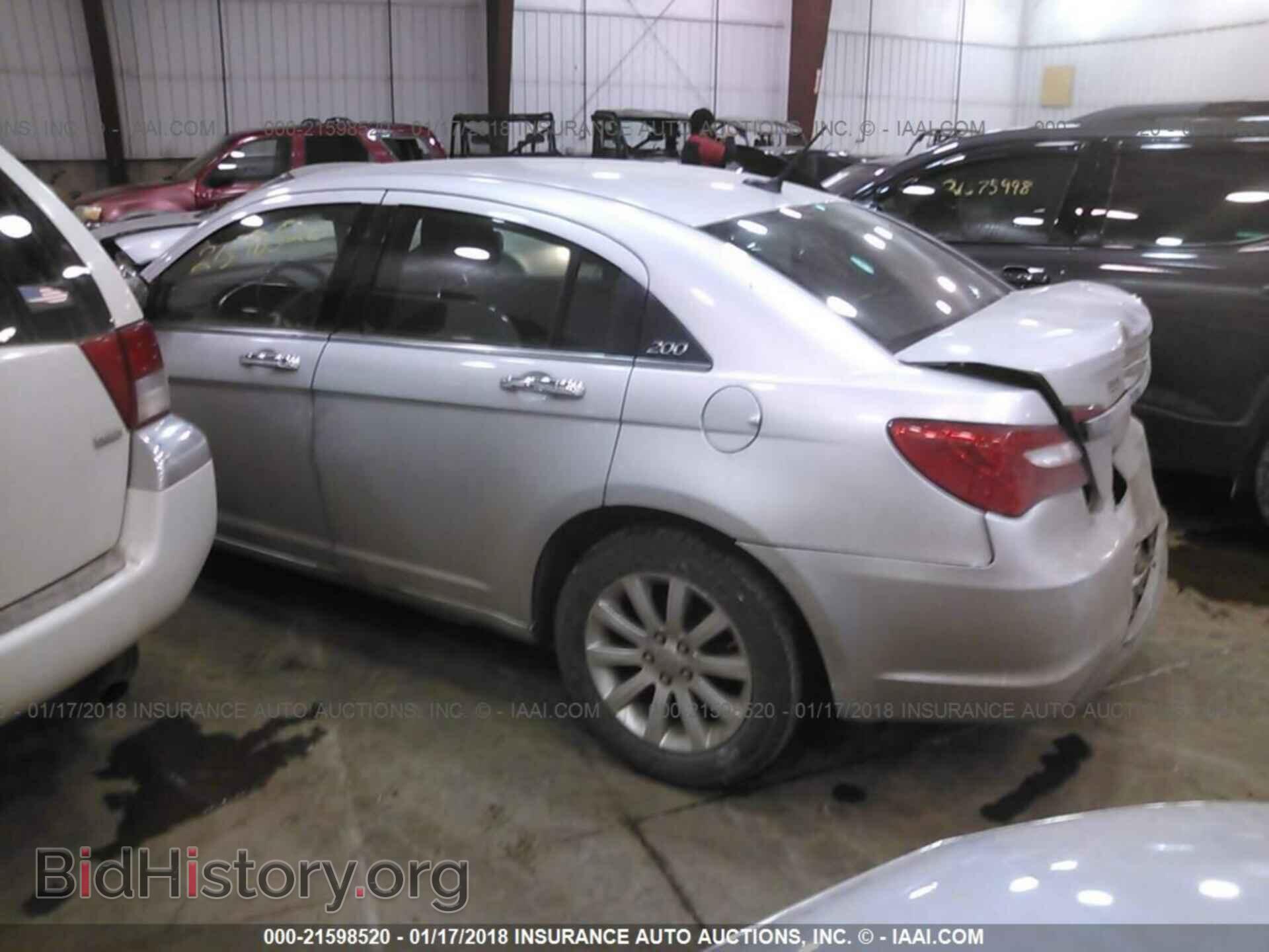 2012 Chrysler 200 - VIN: 1C3CCBBB6CN100663 - Фото 3
