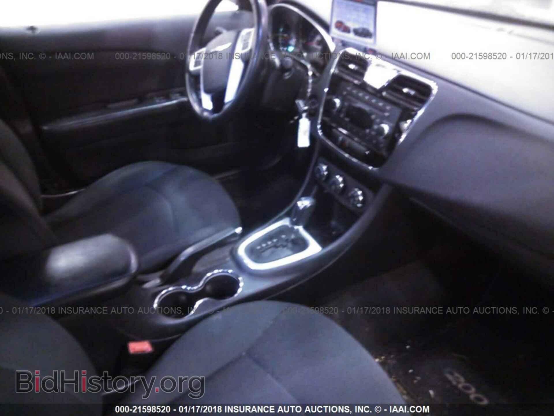 2012 Chrysler 200 - VIN: 1C3CCBBB6CN100663 - Фото 5