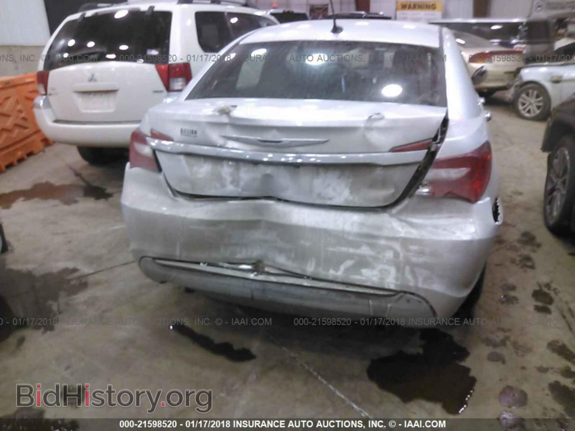 2012 Chrysler 200 - VIN: 1C3CCBBB6CN100663 - Фото 6