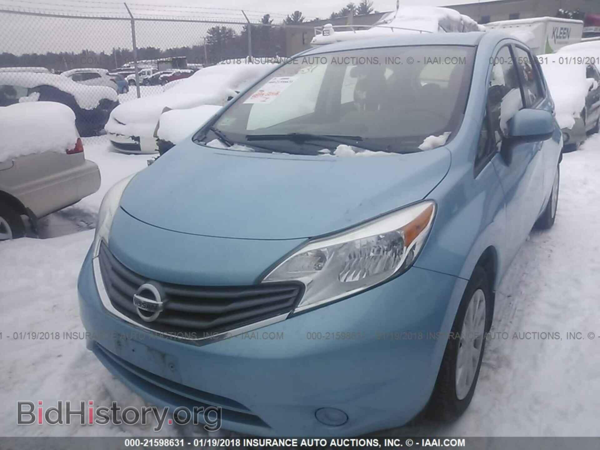 2014 Nissan Versa note - VIN: 3N1CE2CP1EL358272 - Фото 2
