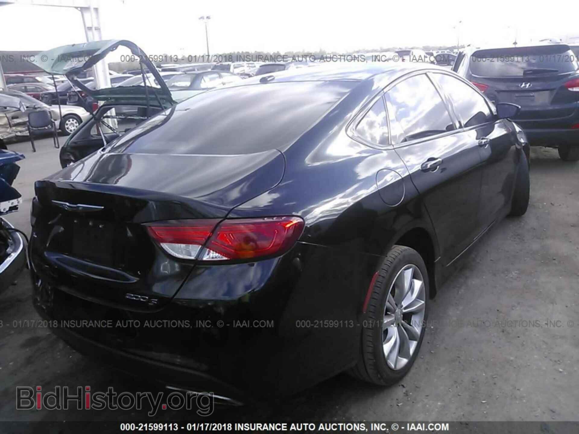 2015 Chrysler 200 - VIN: 1C3CCCBB6FN708094 - Photo 4
