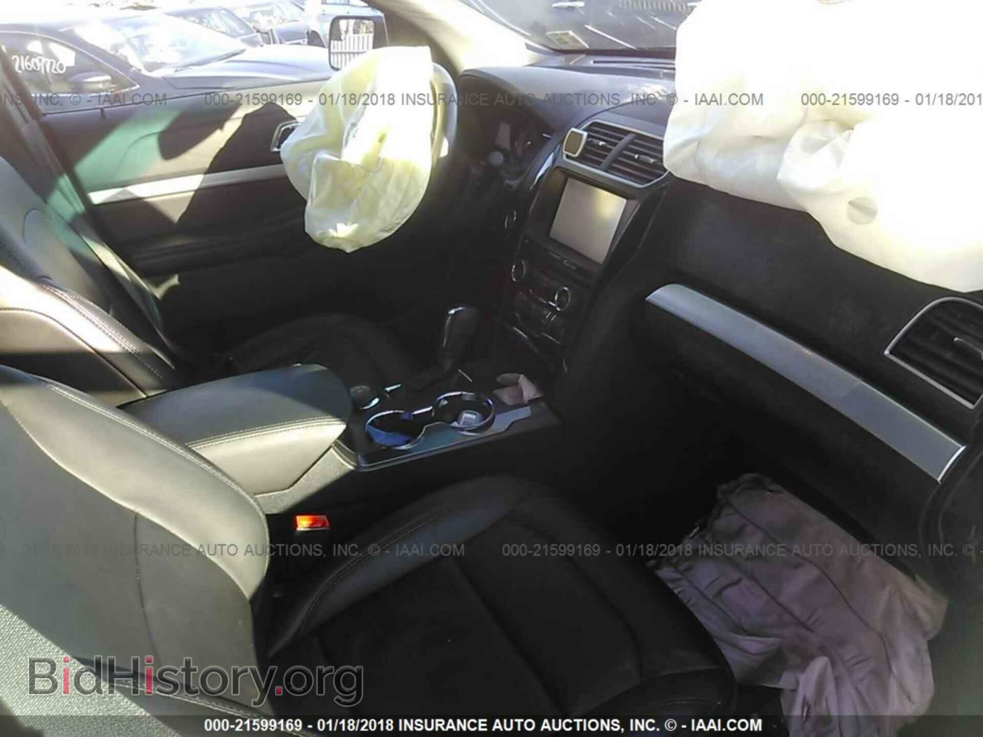 2016 Ford Explorer - VIN: 1FM5K8D85GGC96936 - Photo 5