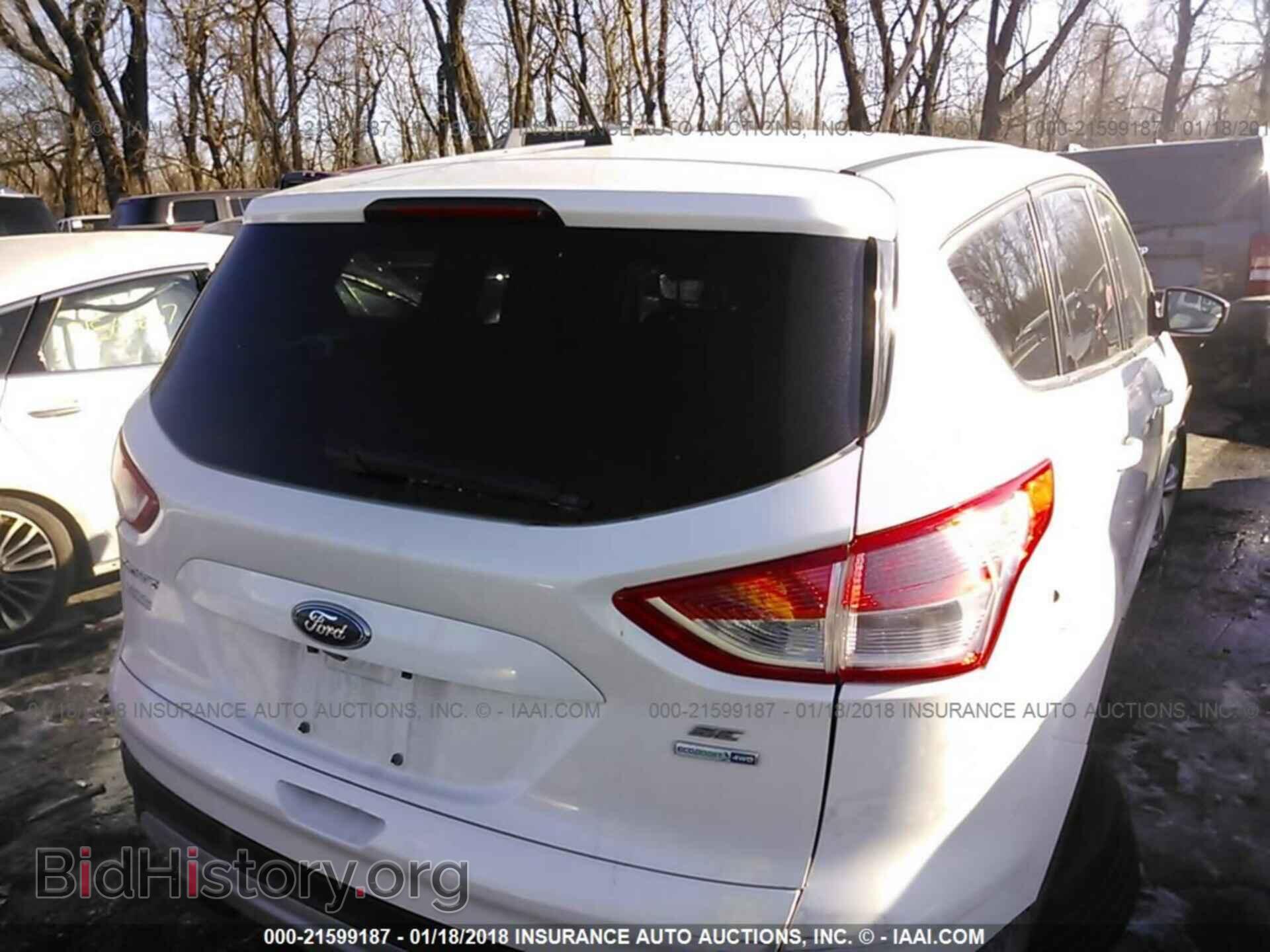 2014 Ford Escape - VIN: 1FMCU9GX7EUB43824 - Photo 4