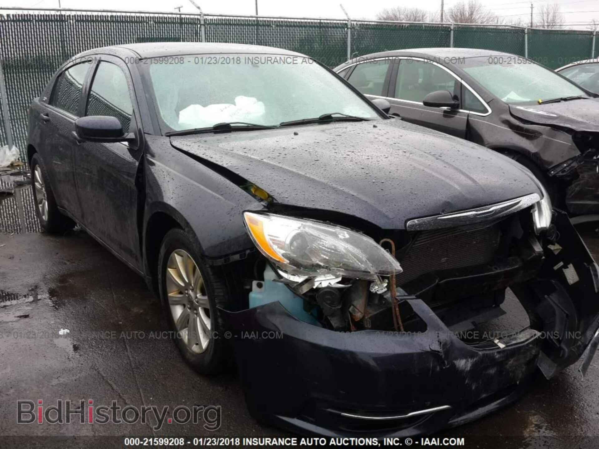 Фотография 1C3CCBBB6CN107371 - Chrysler 200 2012