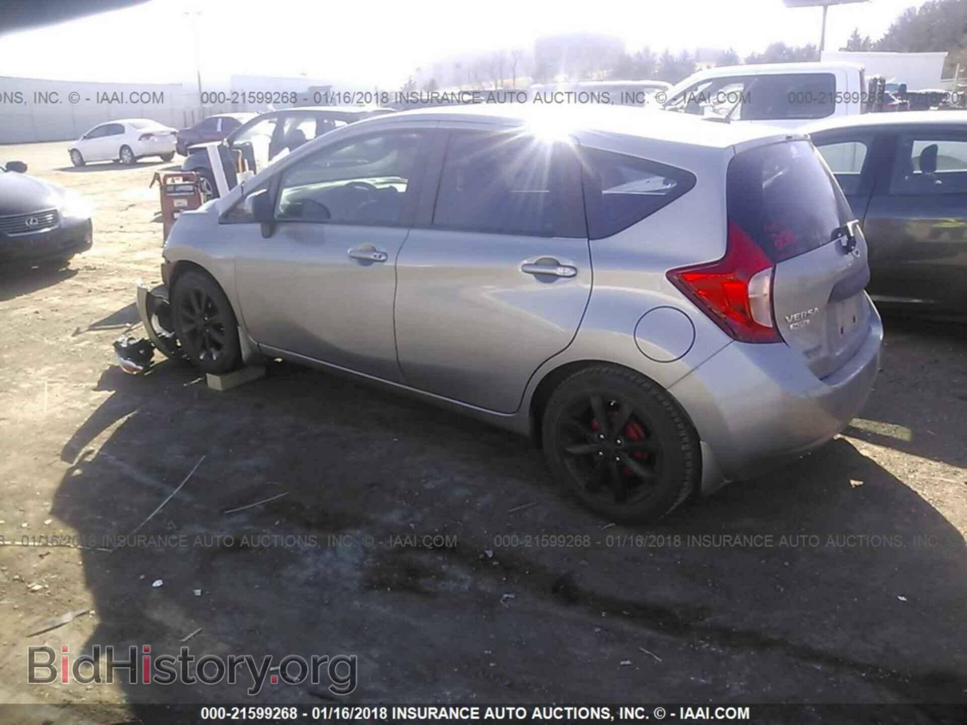 2014 Nissan Versa note - VIN: 3N1CE2CP4EL412907 - Photo 3