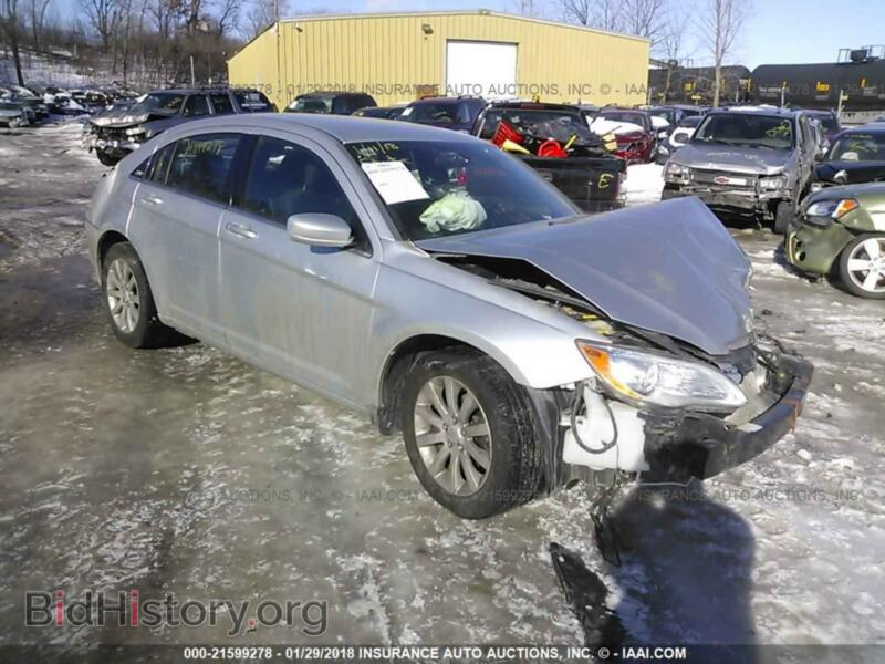 2011 Chrysler 200 (VIN 1C3BC1FBXBN536107) — photo 1 of 10, IAAI, damage: front & rear