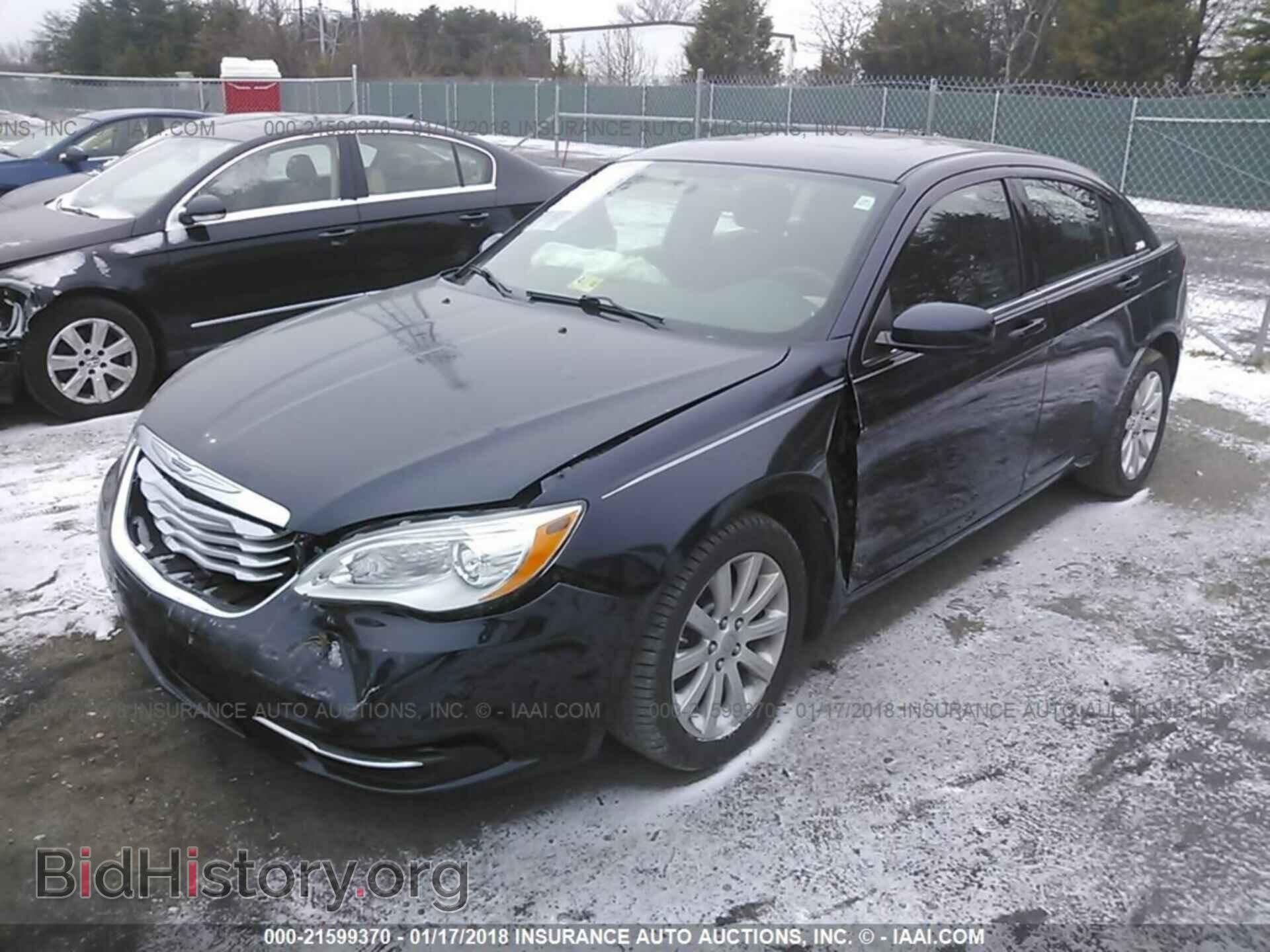 2012 Chrysler 200 - VIN: 1C3CCBBB1CN206034 - Photo 2