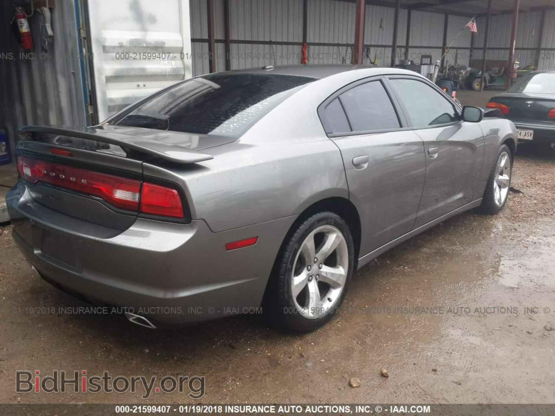 2011 Dodge Charger - VIN: 2B3CL3CG9BH518414 - Фото 4