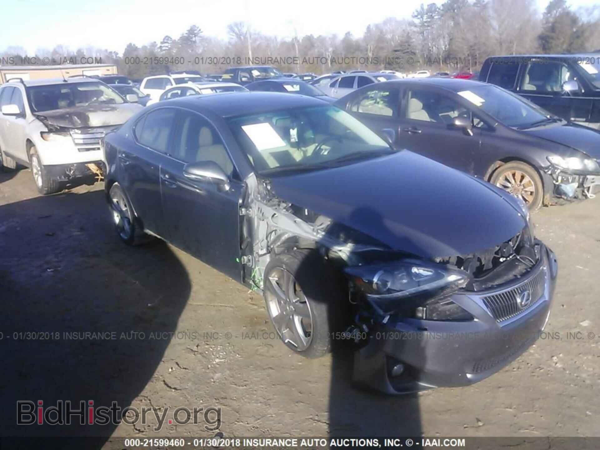 Photo JTHBE5C25C5028712 - Lexus Is 2012