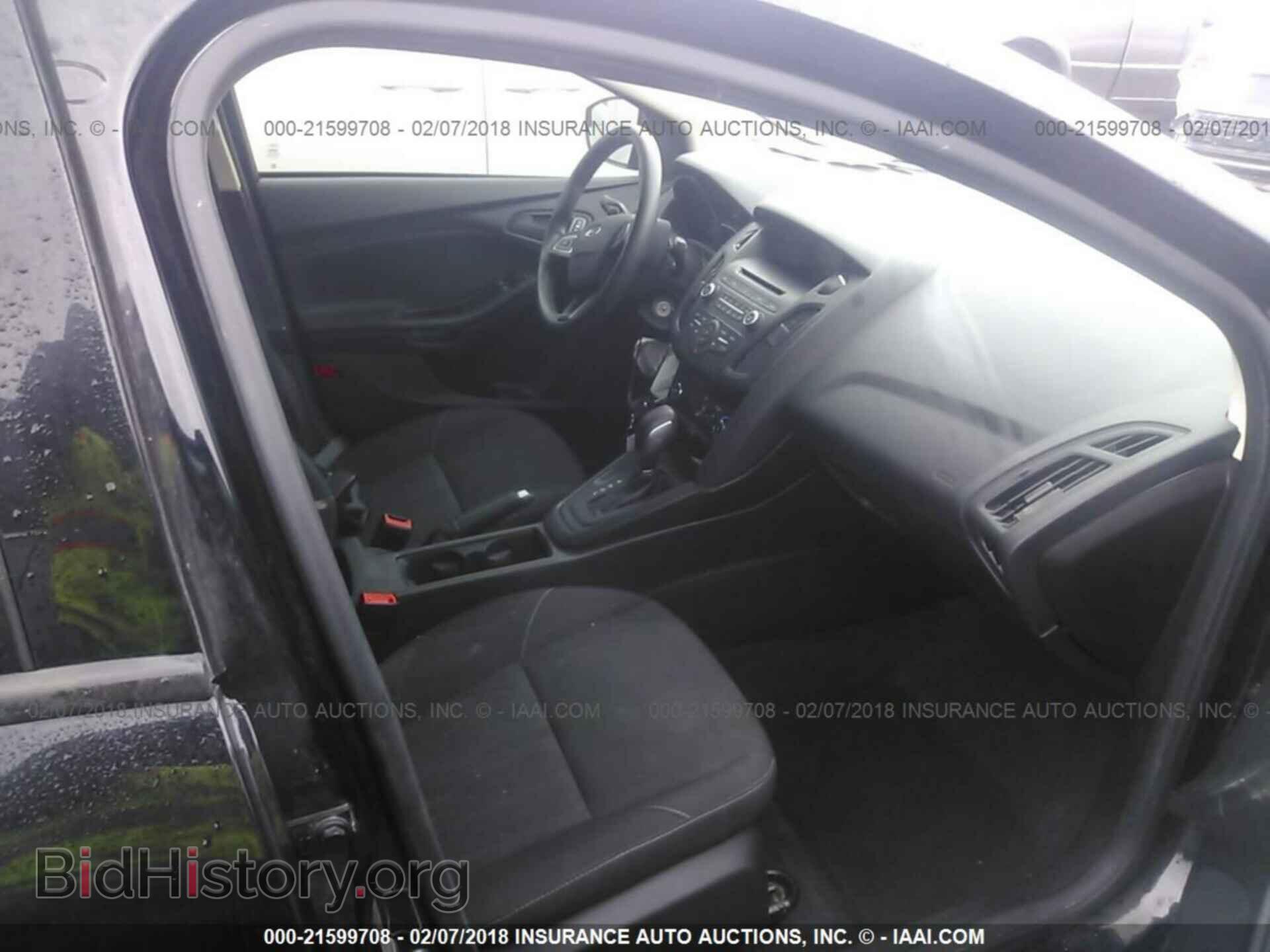 2016 Ford Focus - VIN: 1FADP3E28GL343811 - Фото 5