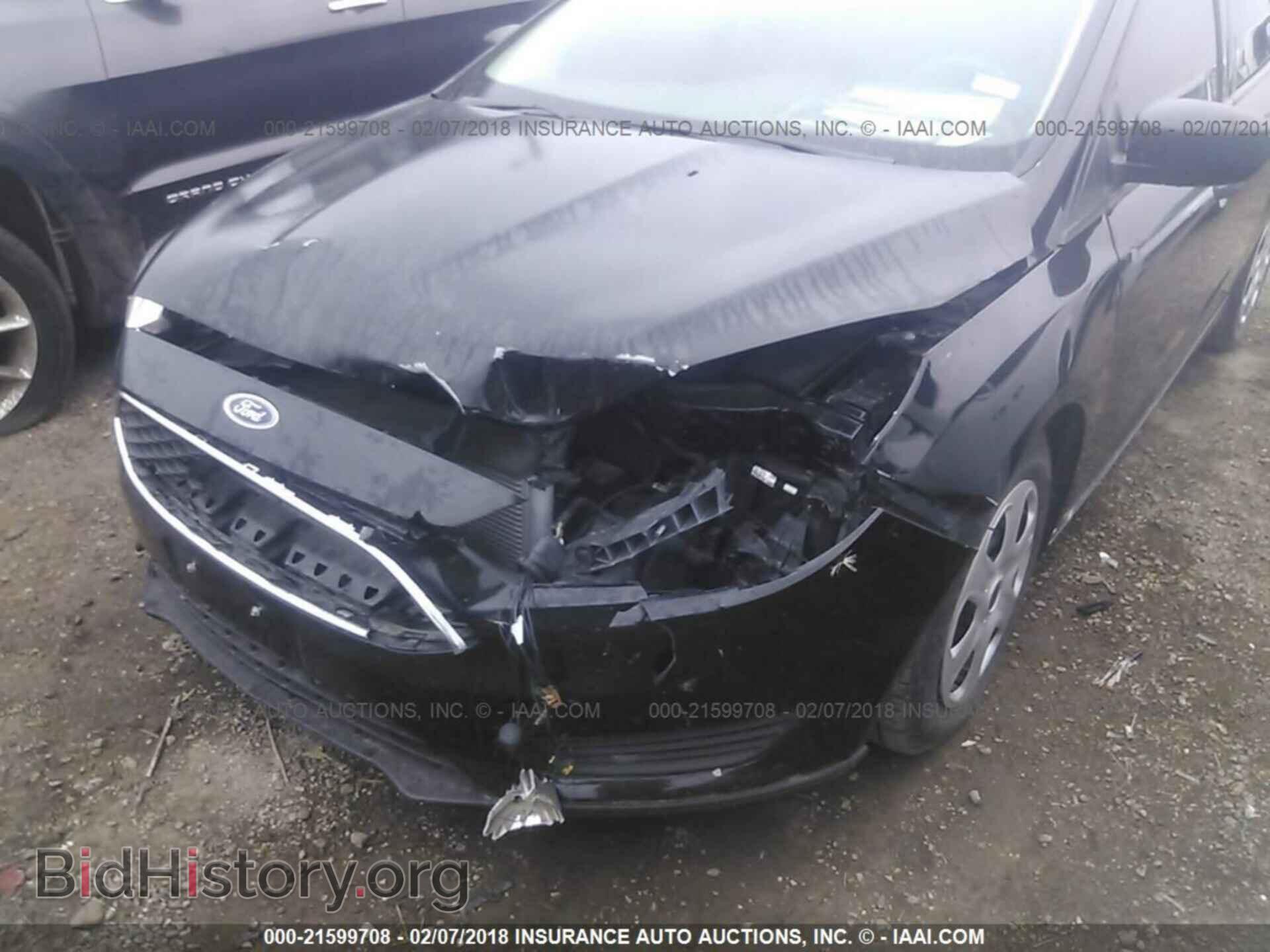 2016 Ford Focus - VIN: 1FADP3E28GL343811 - Фото 6