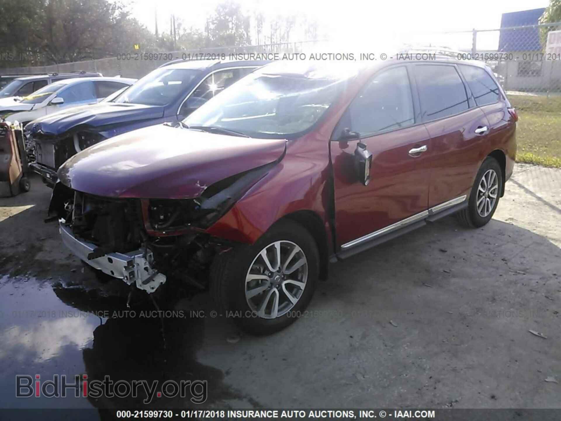 2014 Nissan Pathfinder - VIN: 5N1AR2MN1EC621129 - Фото 2