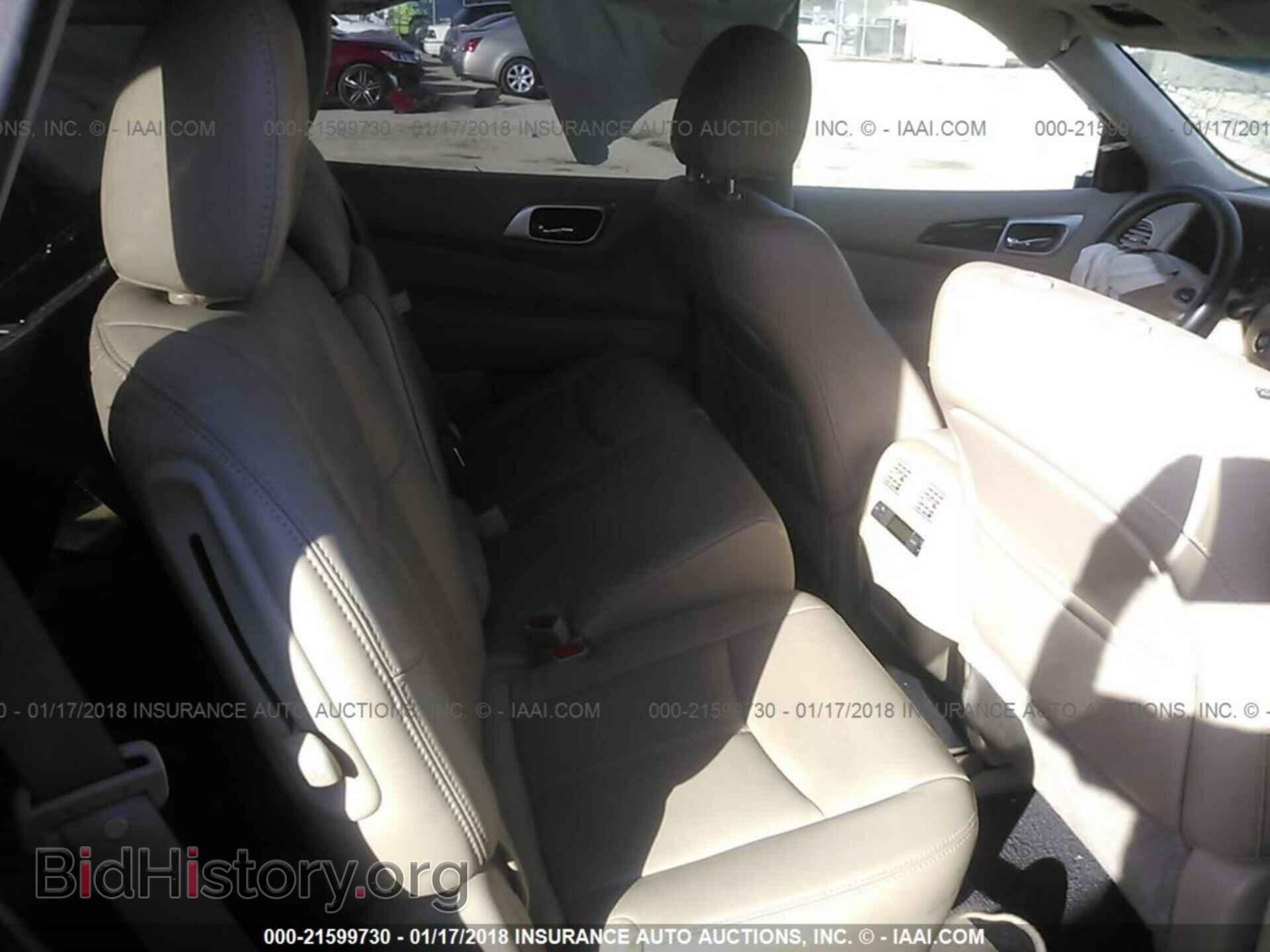 2014 Nissan Pathfinder - VIN: 5N1AR2MN1EC621129 - Фото 8