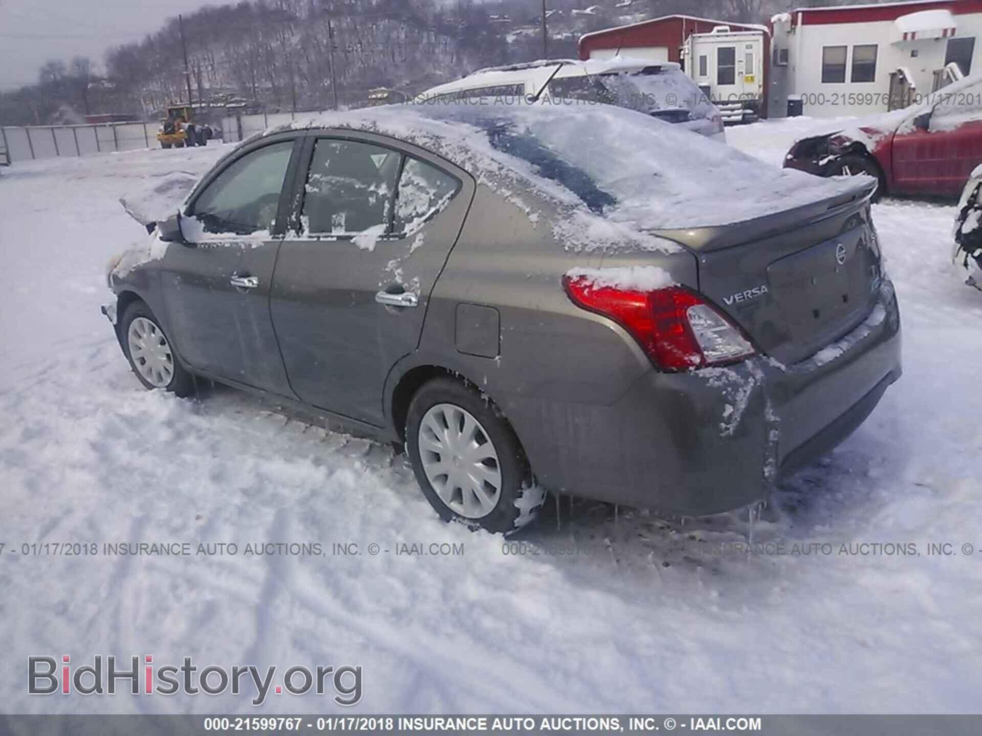 2016 Nissan Versa - VIN: 3N1CN7AP2GL832426 - Photo 3