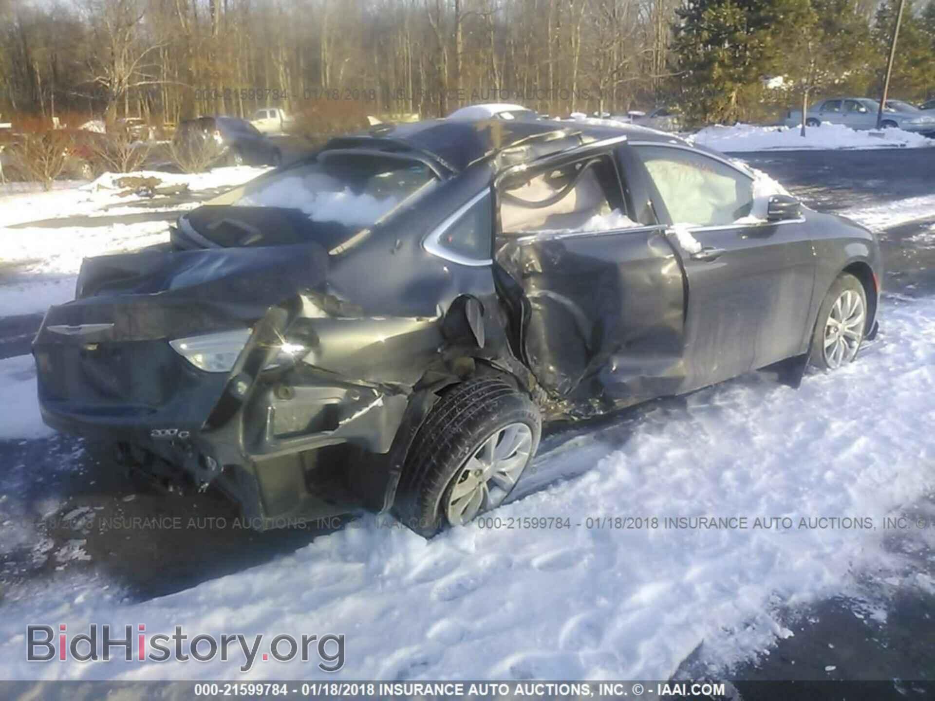2015 Chrysler 200 - VIN: 1C3CCCCG4FN524797 - Photo 4