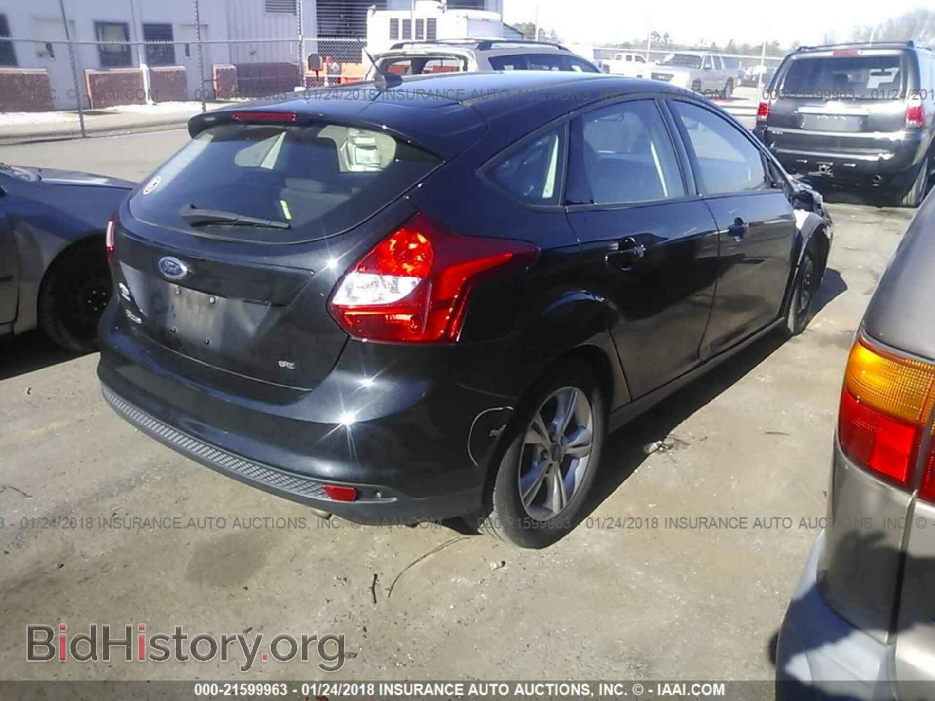 2014 Ford Focus - VIN: 1FADP3K27EL170719 - Photo 4