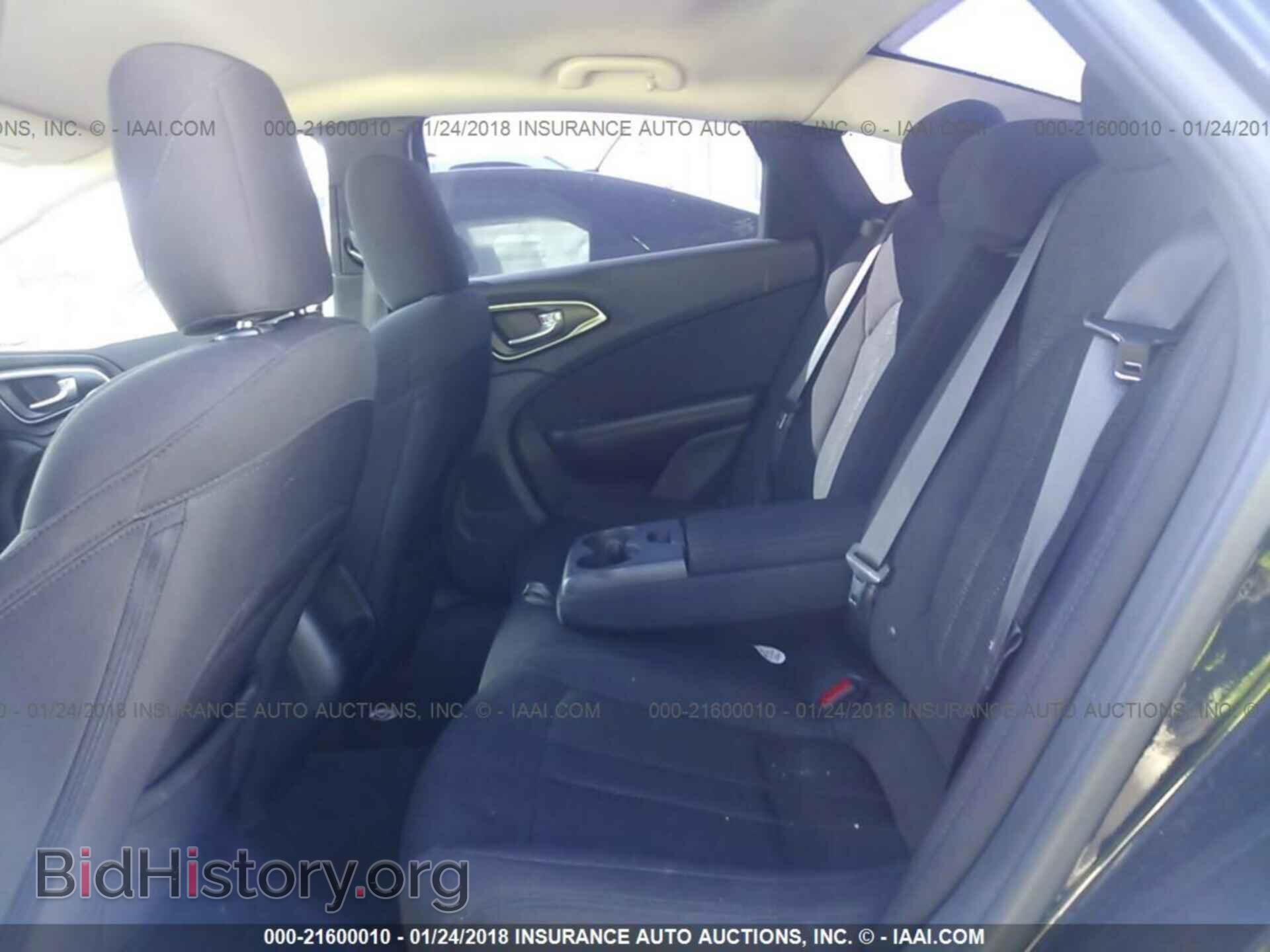 2015 Chrysler 200 - VIN: 1C3CCCAB3FN706420 - Photo 8