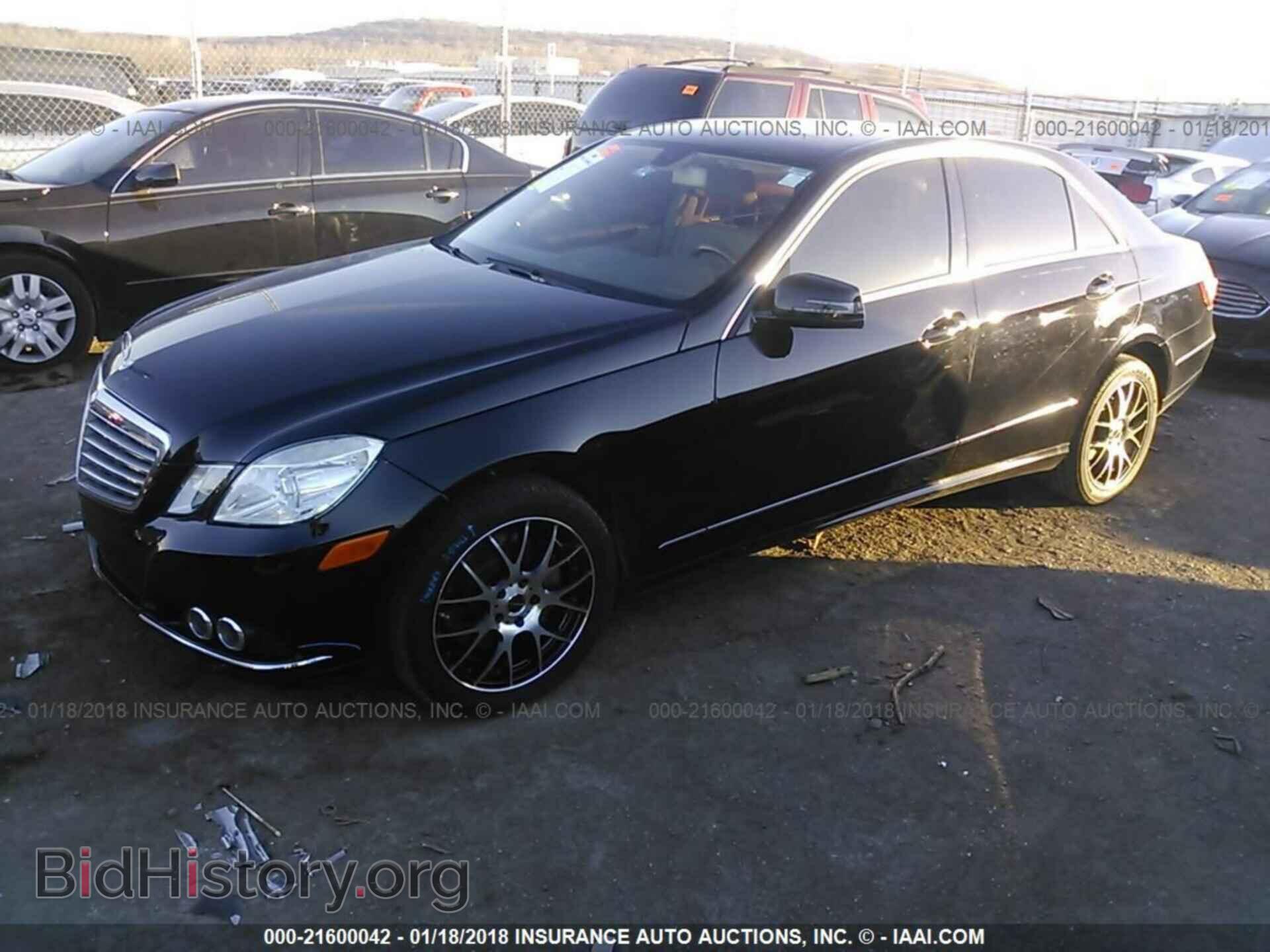 2011 Mercedes-benz E - VIN: WDDHF8HB1BA335065 - Фото 2