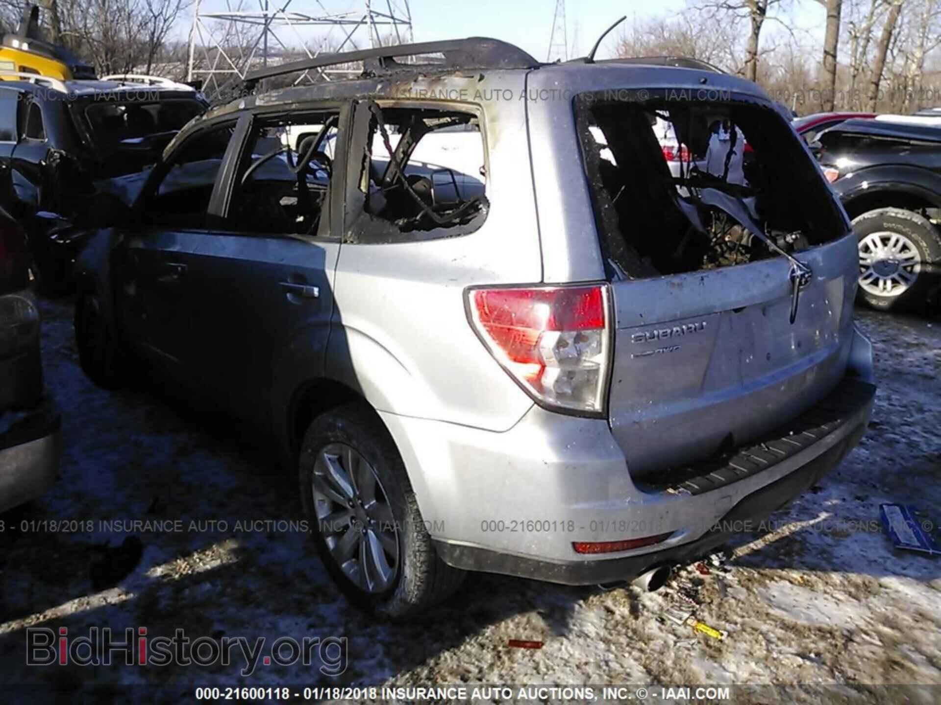 2012 Subaru Forester - VIN: JF2SHAEC9CH430384 - Фото 3