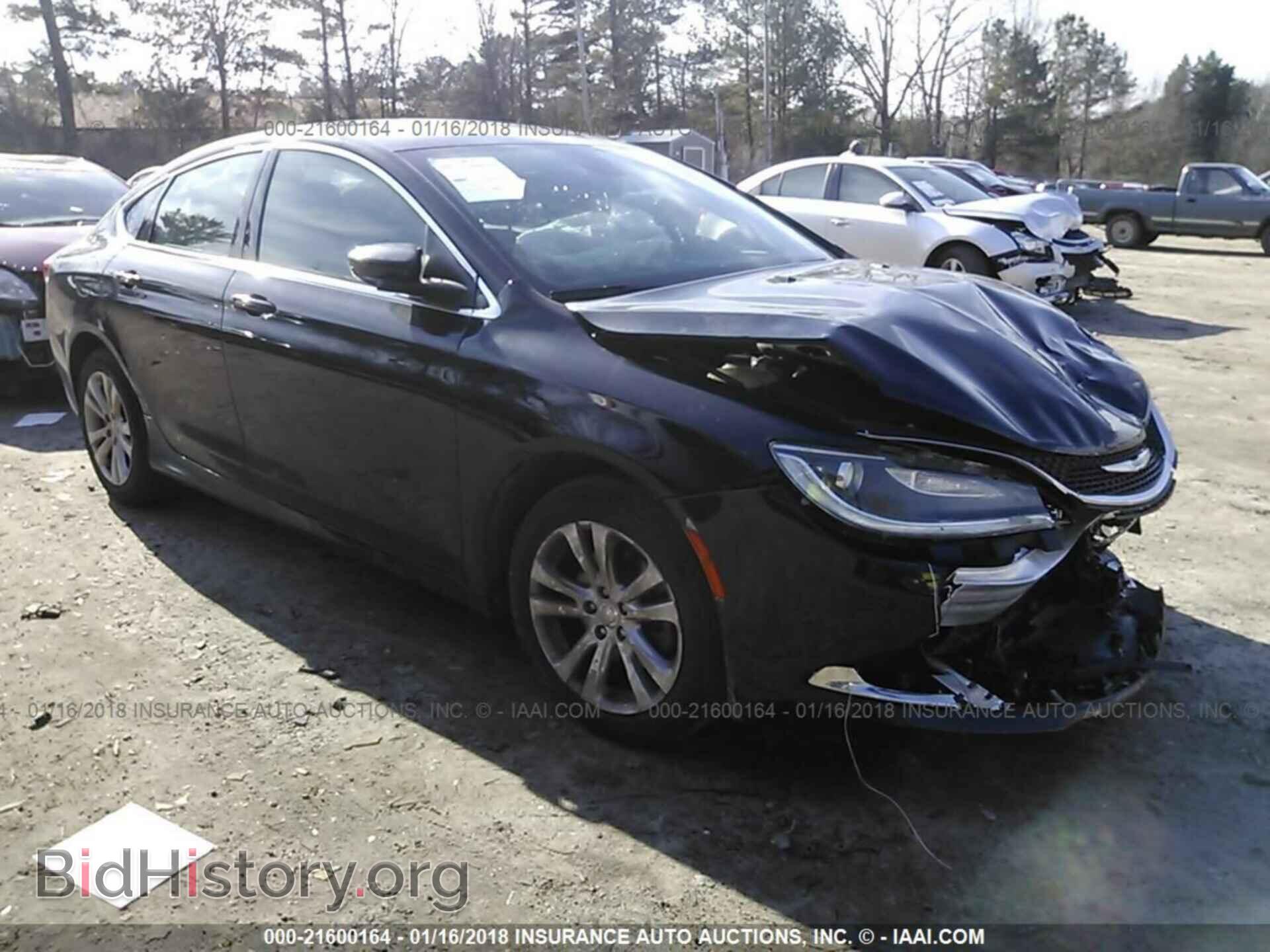 Photo 1C3CCCAB8FN626739 - Chrysler 200 2015