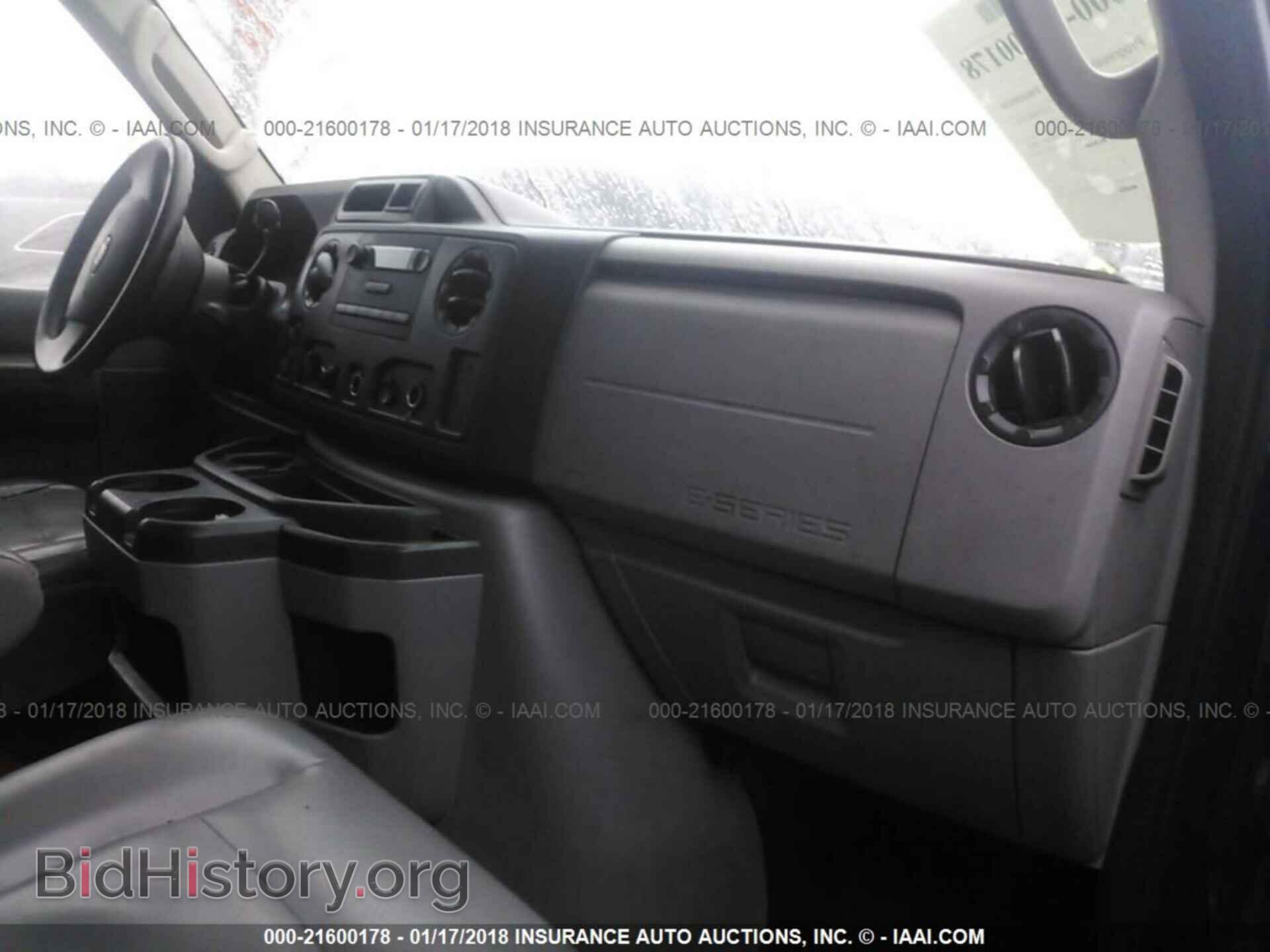 2011 Ford Econoline - VIN: 1FBSS3BL2BDA35196 - Photo 5