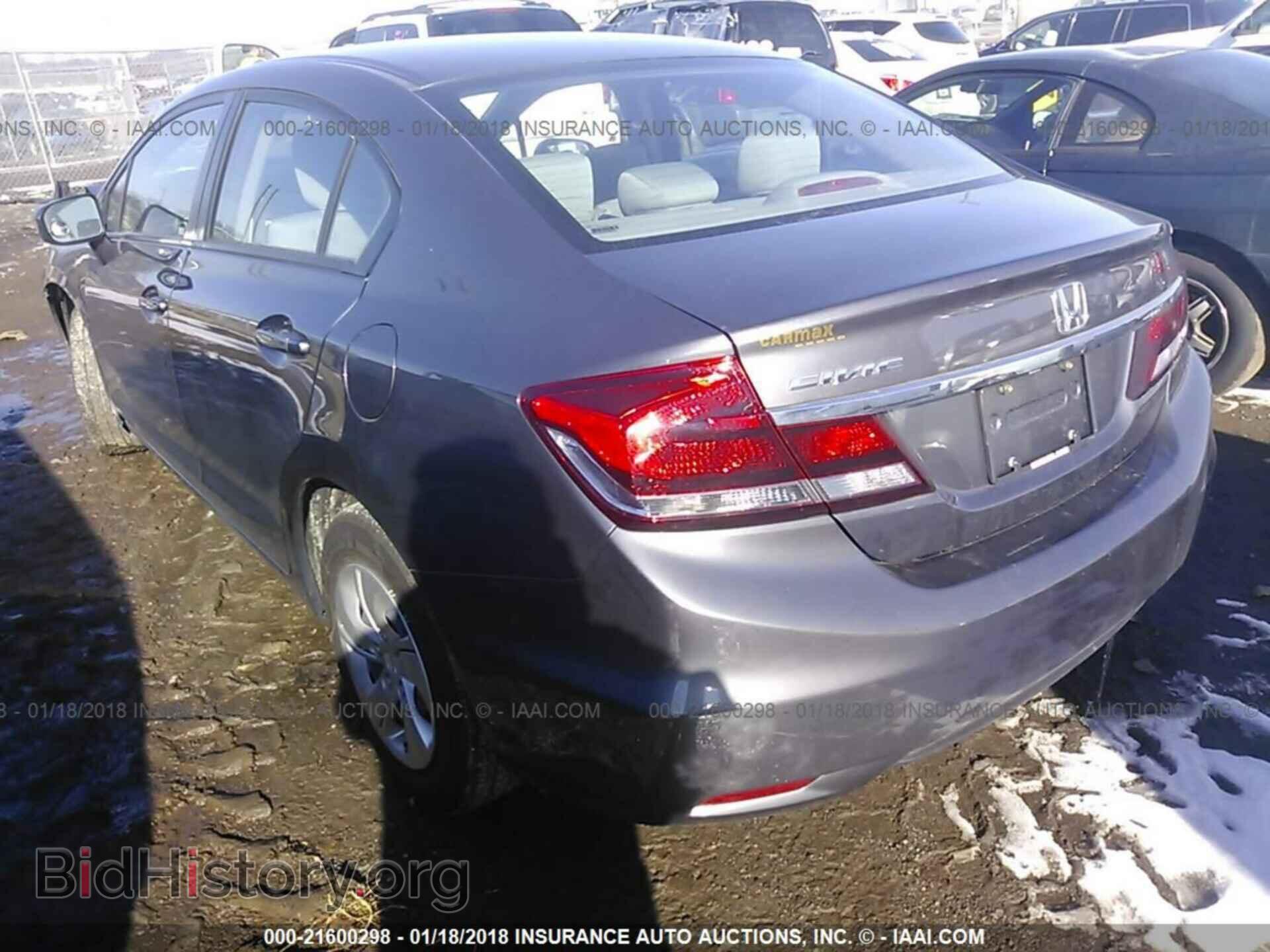 2014 Honda Civic - VIN: 19XFB2F58EE067866 - Фото 3