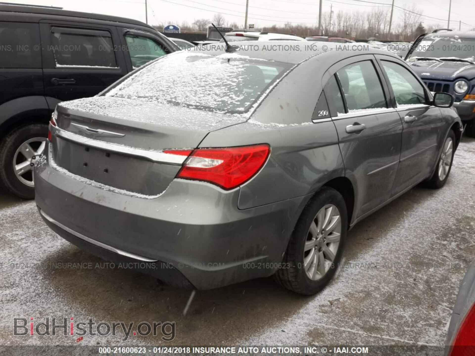 2012 Chrysler 200 - VIN: 1C3CCBAB0CN203997 - Фото 4