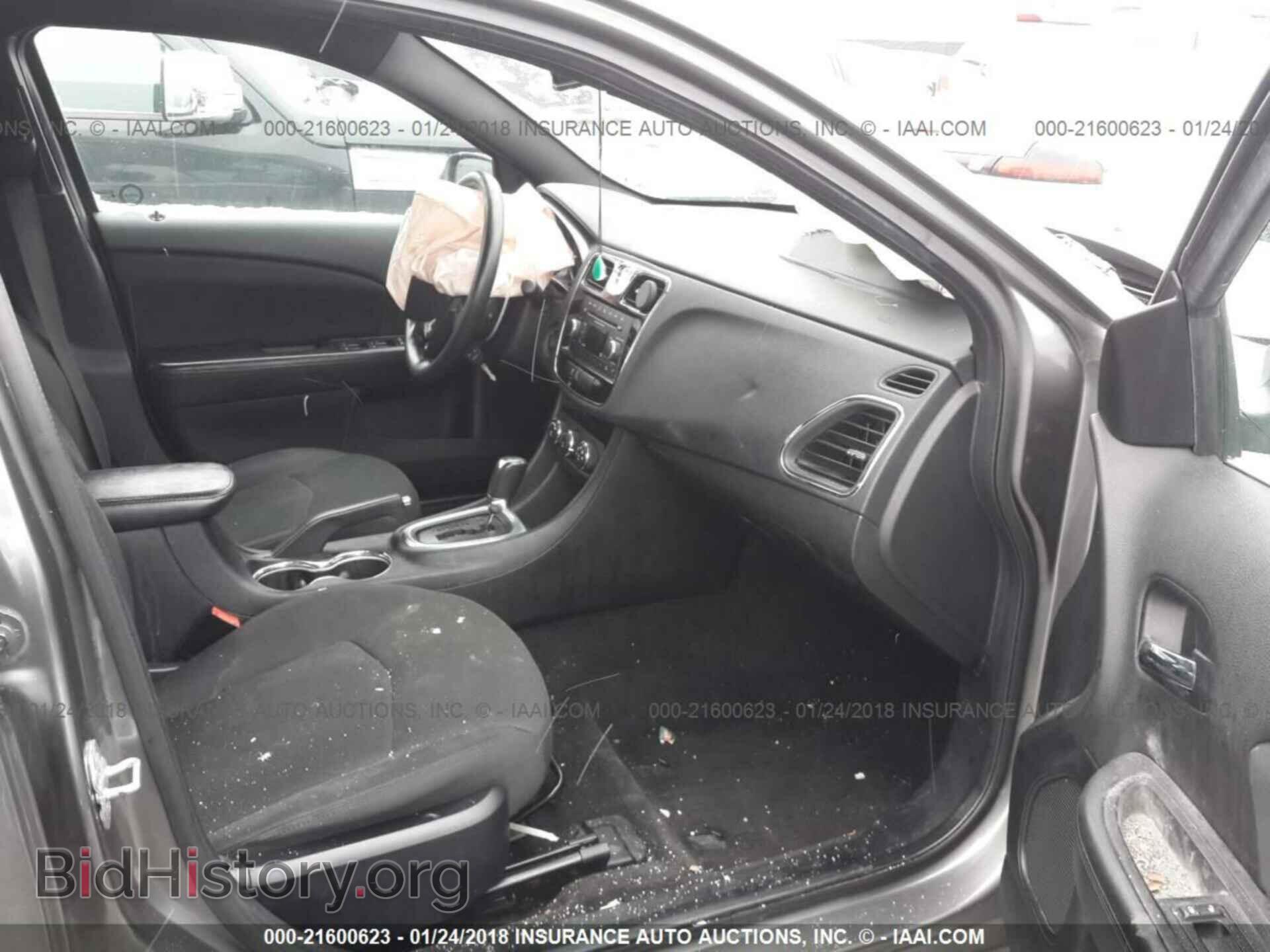 2012 Chrysler 200 - VIN: 1C3CCBAB0CN203997 - Фото 5