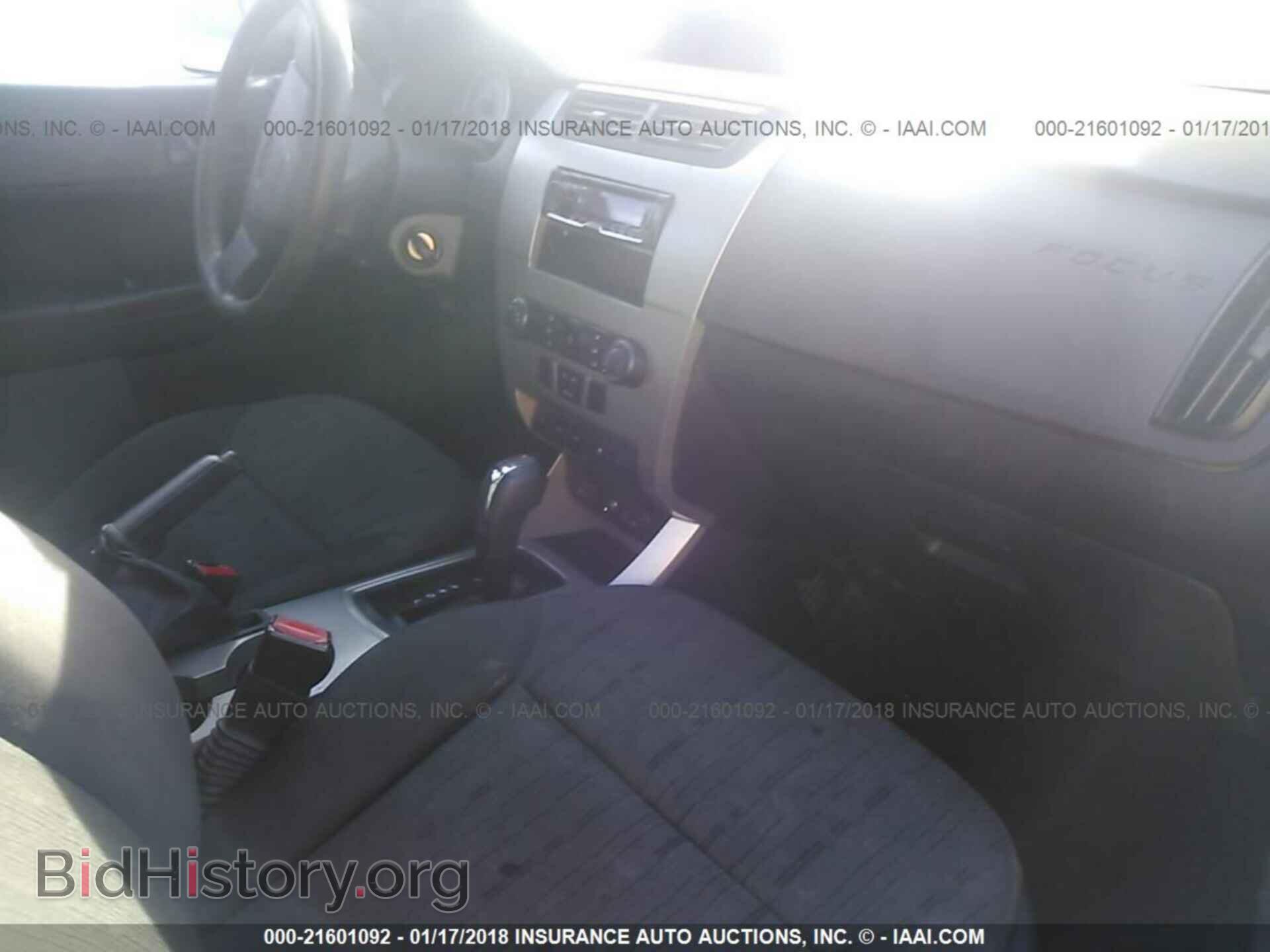 2011 Ford Focus - VIN: 1FAHP3FN0BW152644 - Фото 5