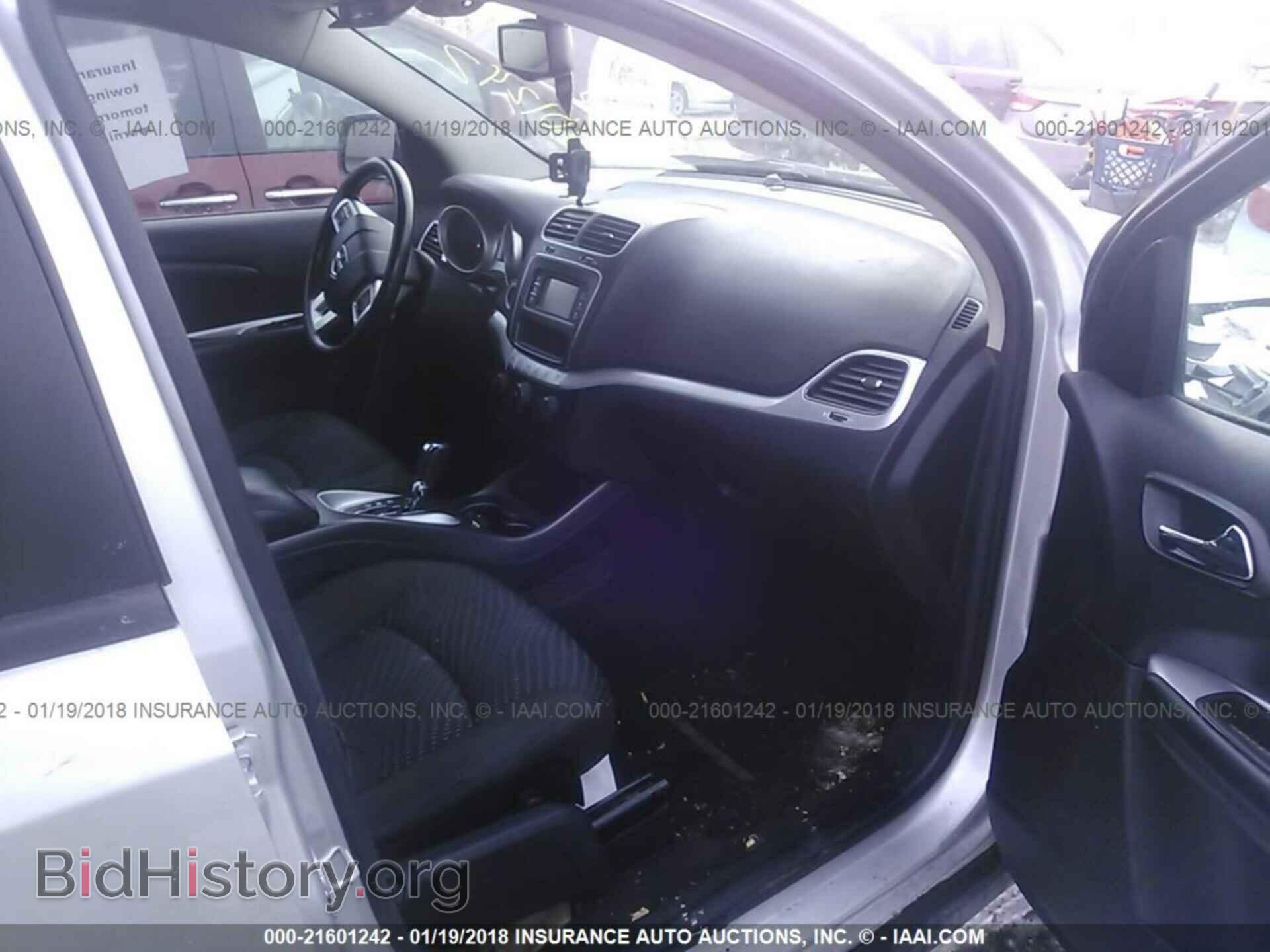 2012 Dodge Journey - VIN: 3C4PDCBG1CT189229 - Photo 5