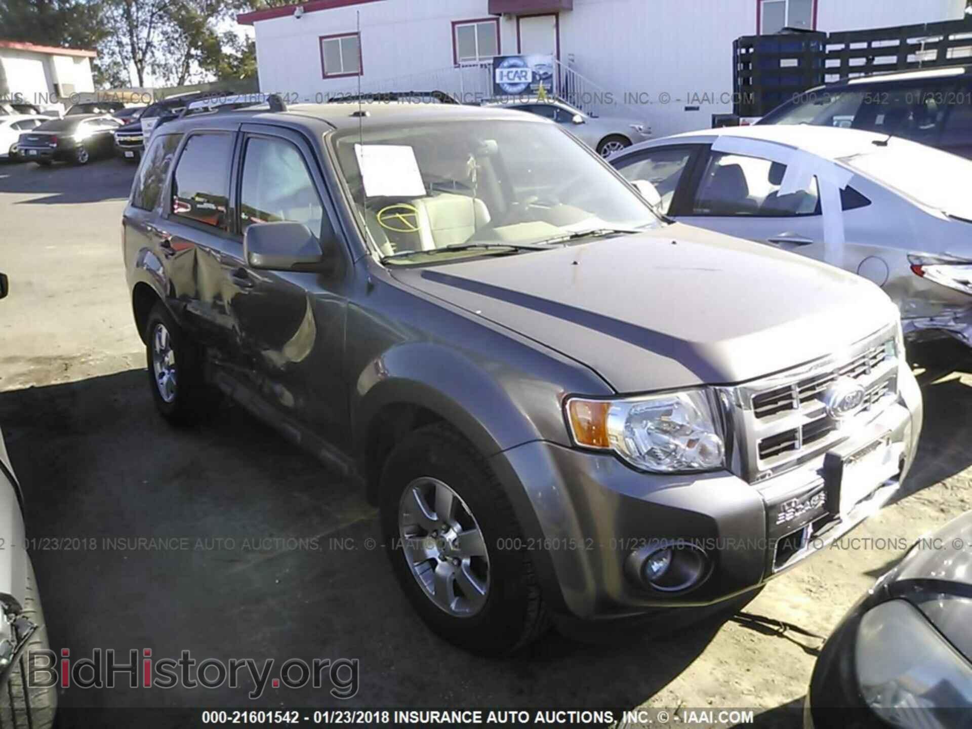 Photo 1FMCU0EG4CKA24569 - Ford Escape 2012