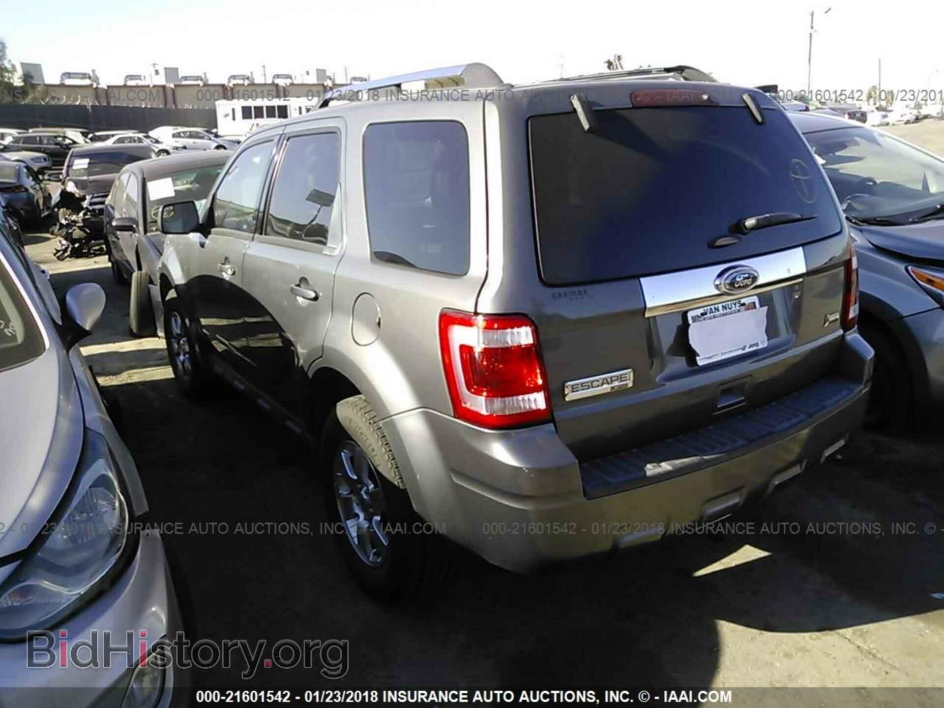 2012 Ford Escape - VIN: 1FMCU0EG4CKA24569 - Фото 3