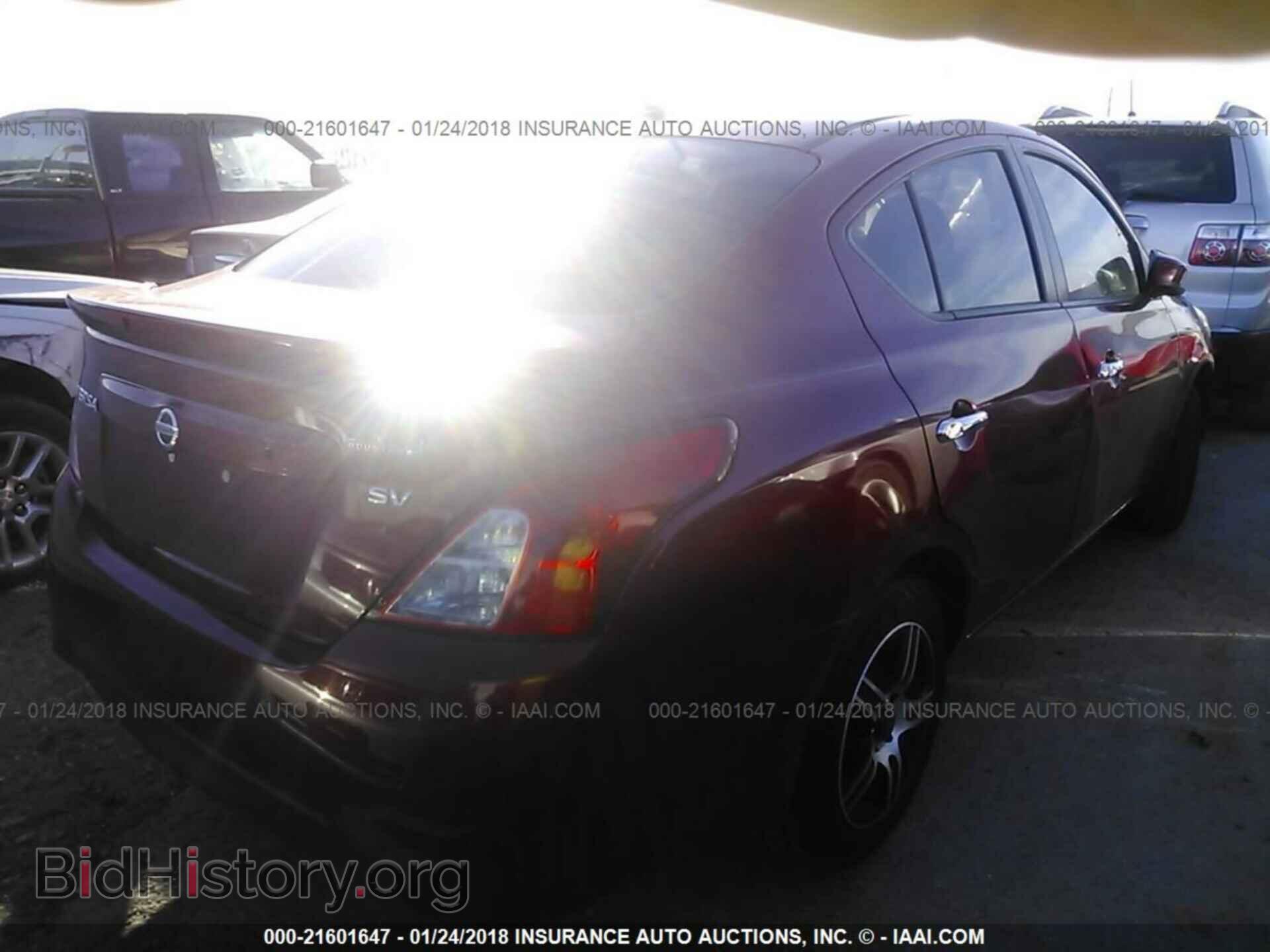 2017 Nissan Versa - VIN: 3N1CN7AP3HL900783 - Фото 4