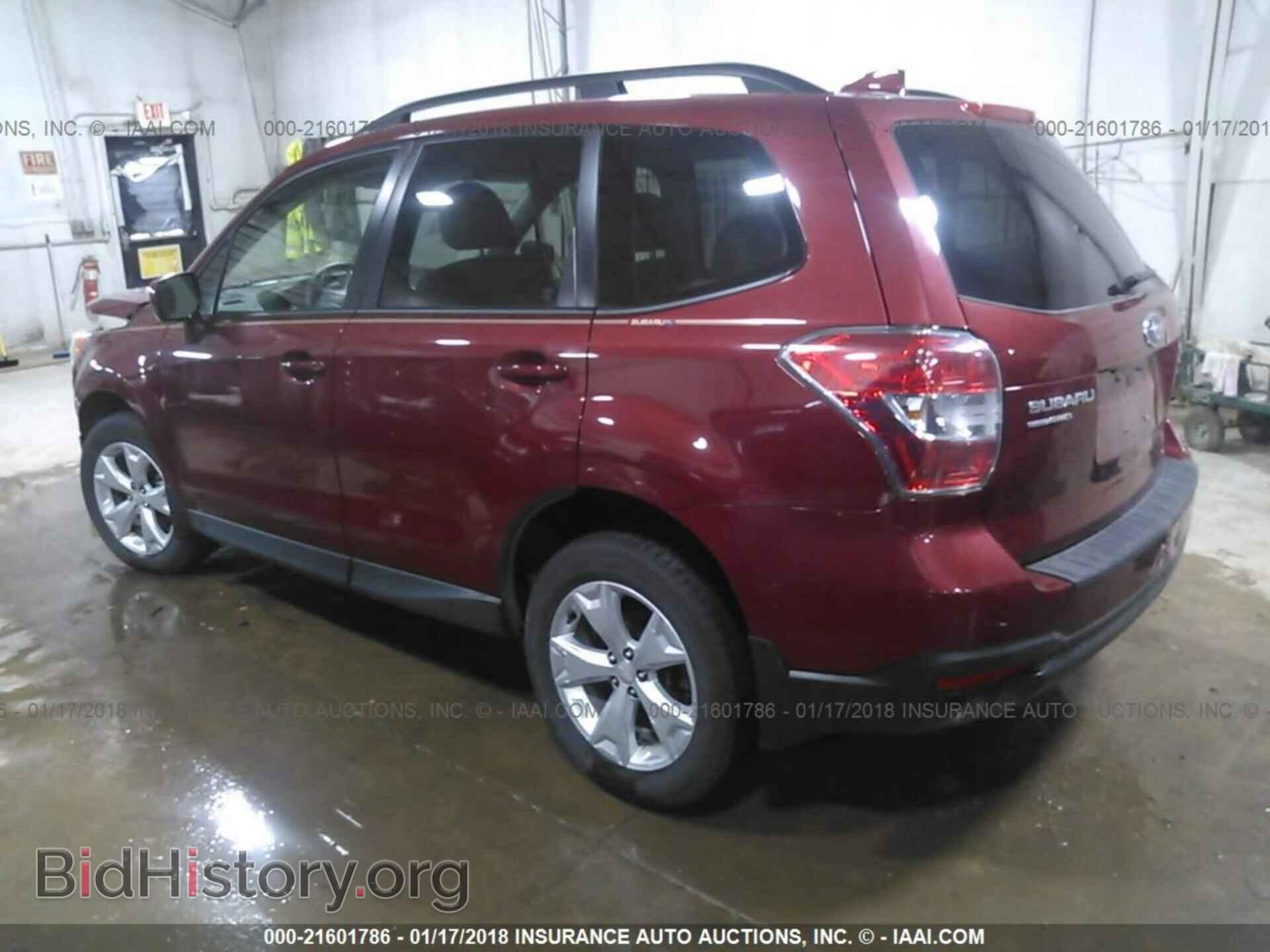 2016 Subaru Forester - VIN: JF2SJADC8GH513364 - Фото 3