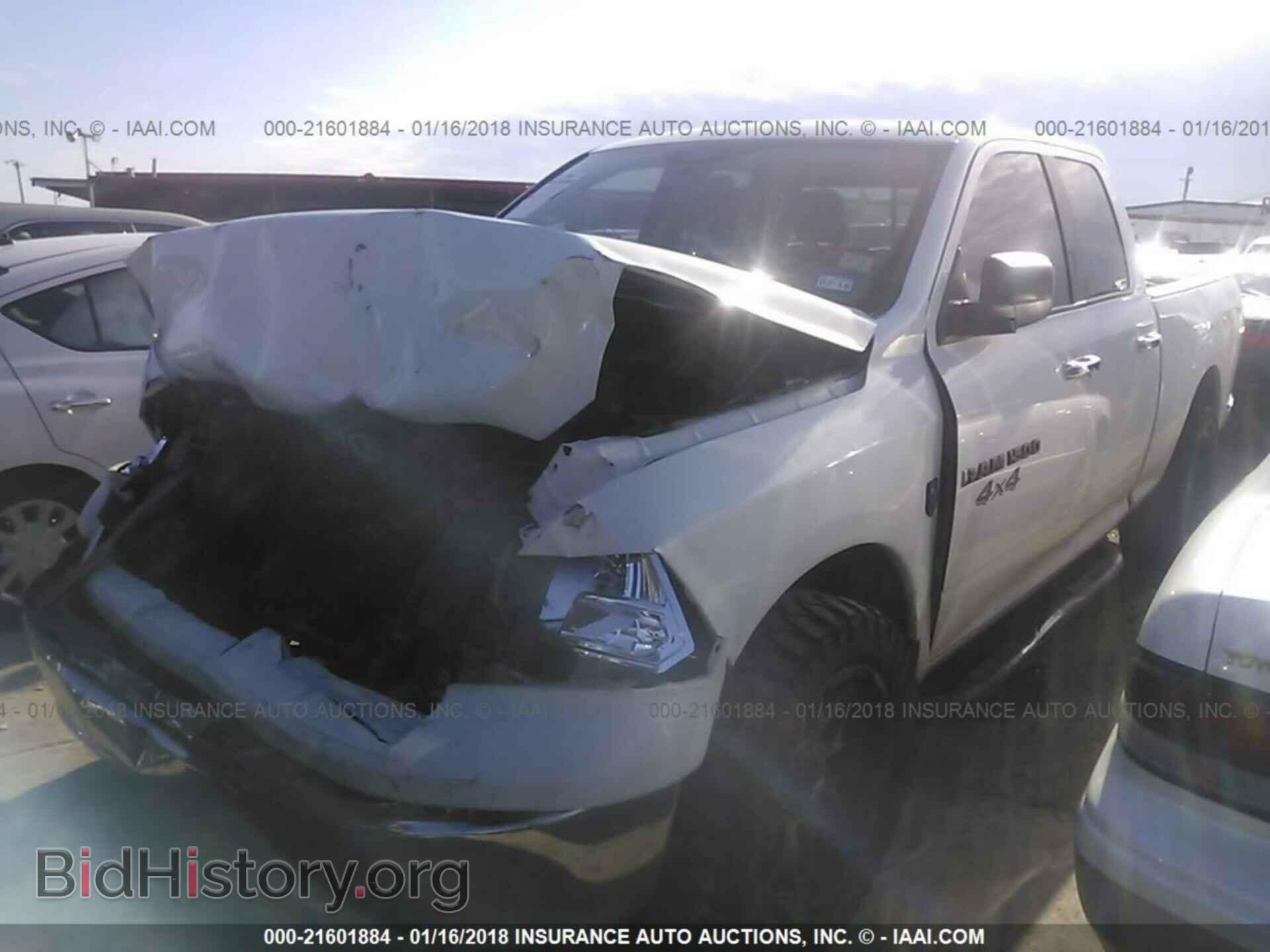 2012 Dodge Ram 1500 - VIN: 1C6RD7GP2CS102102 - Фото 2