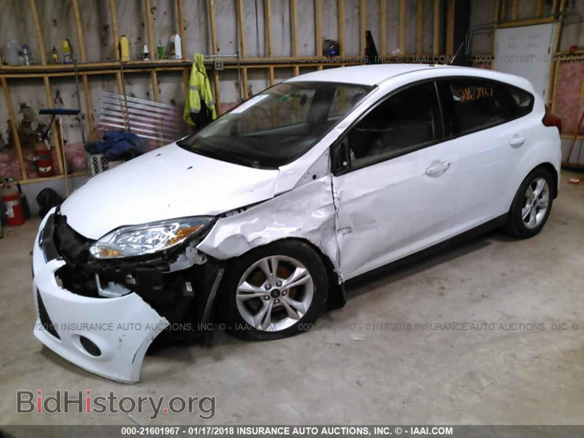 2014 Ford Focus - VIN: 1FADP3K23EL230835 - Photo 2