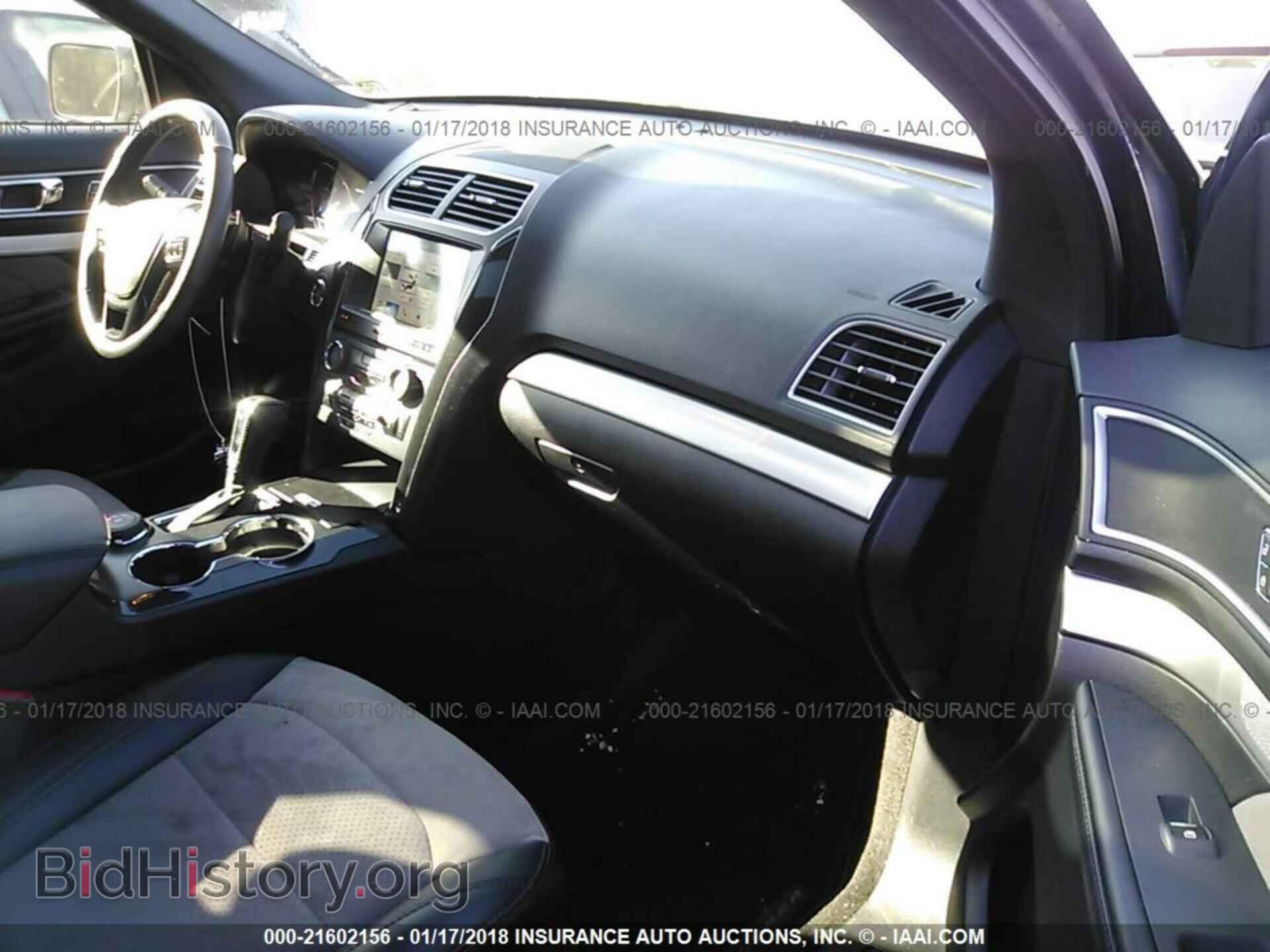 2017 Ford Explorer - VIN: 1FM5K8D8XHGB85719 - Фото 5