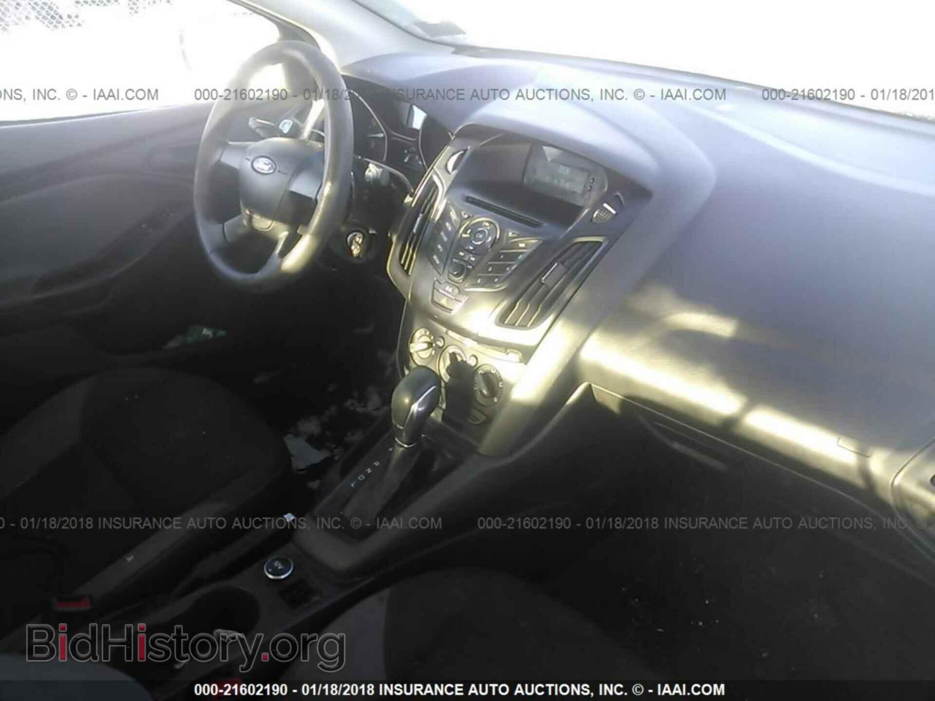 2014 Ford Focus - VIN: 1FADP3E2XEL134177 - Photo 5